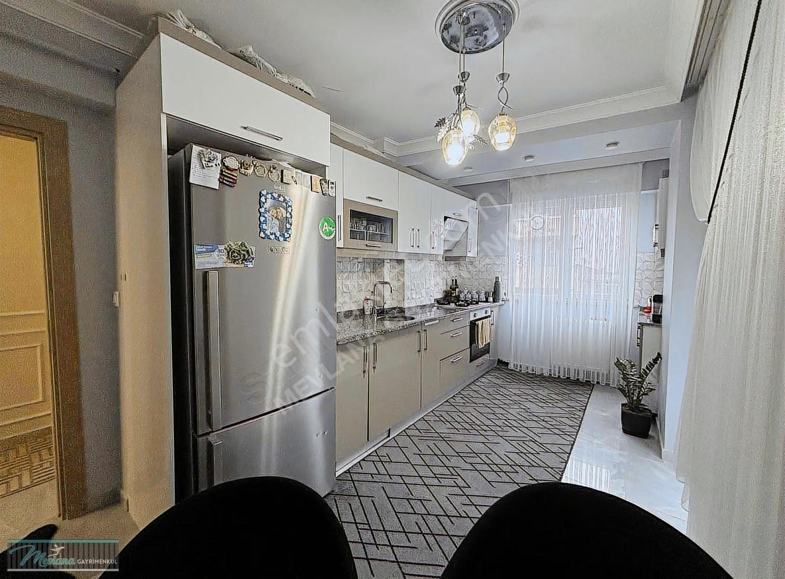 Çayırova Menderes Caddesi'nde Satılık 4+1 Normal Kat Daire - Görsel 8