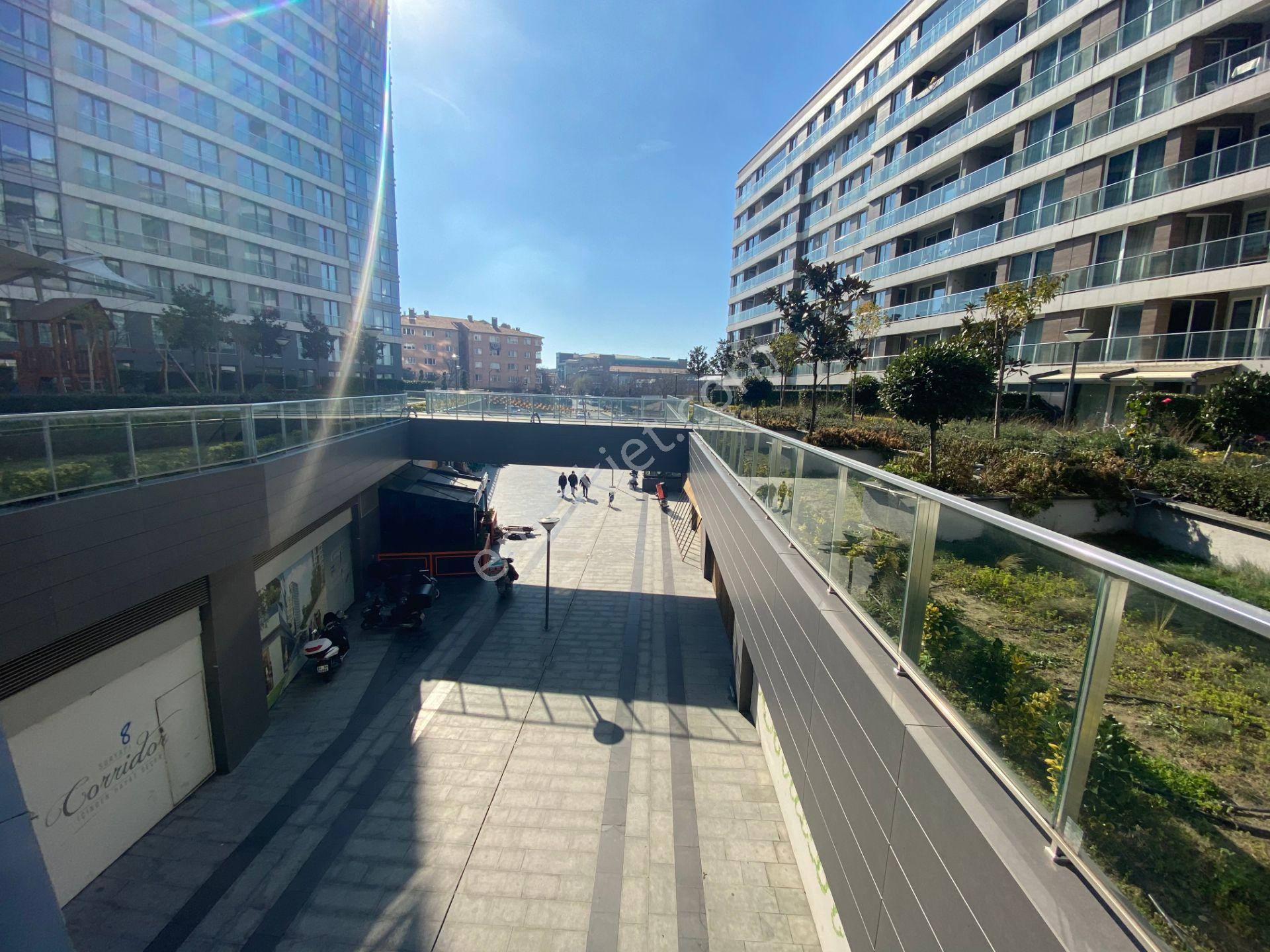 İstanbul House'dan Sur Yapı Corridor'da Peyzaj Manzaralı 1+1 - Görsel 14