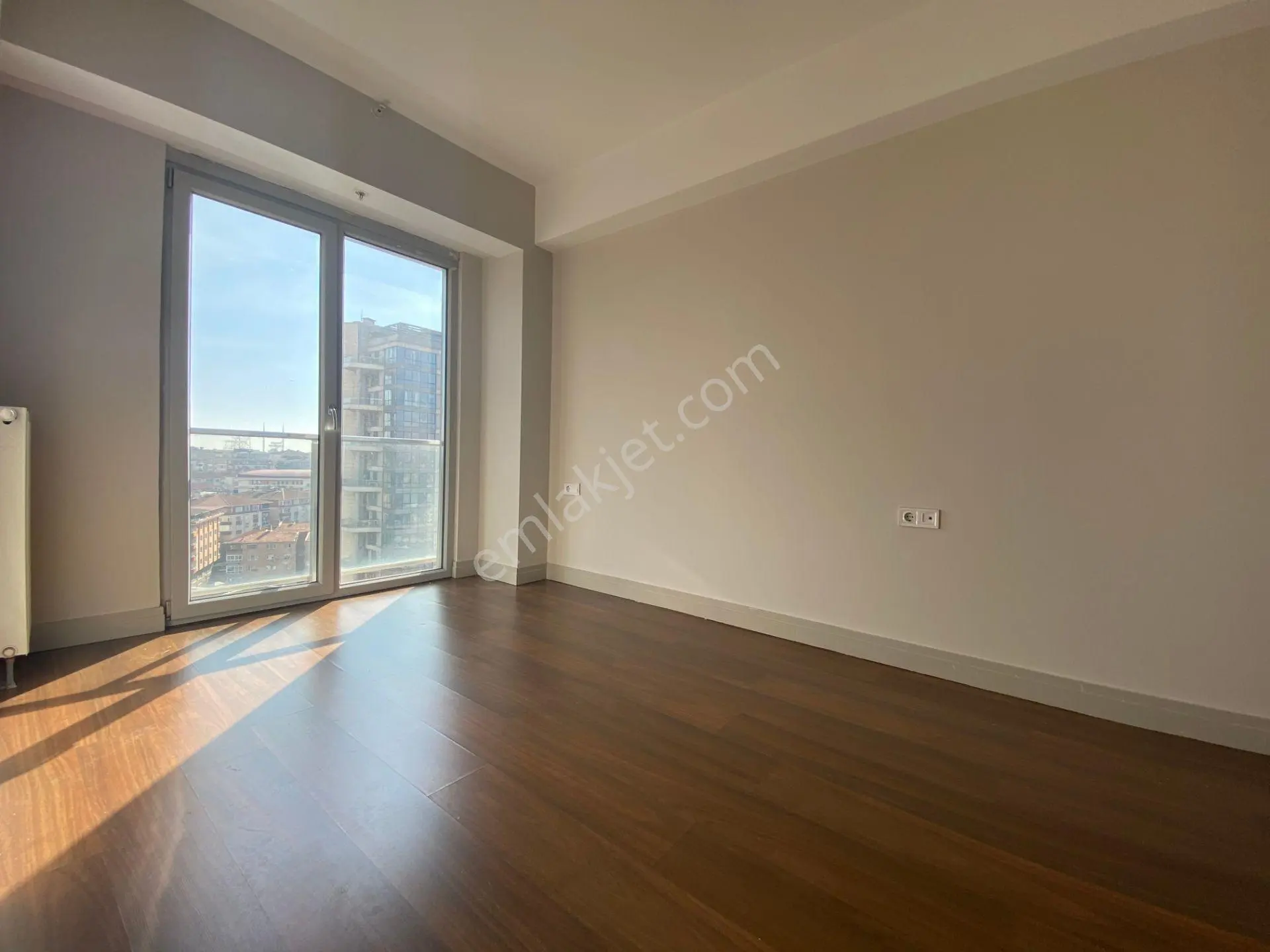 İstanbul House'dan Sur Yapı Corridor'da Peyzaj Manzaralı 1+1 - Görsel 5