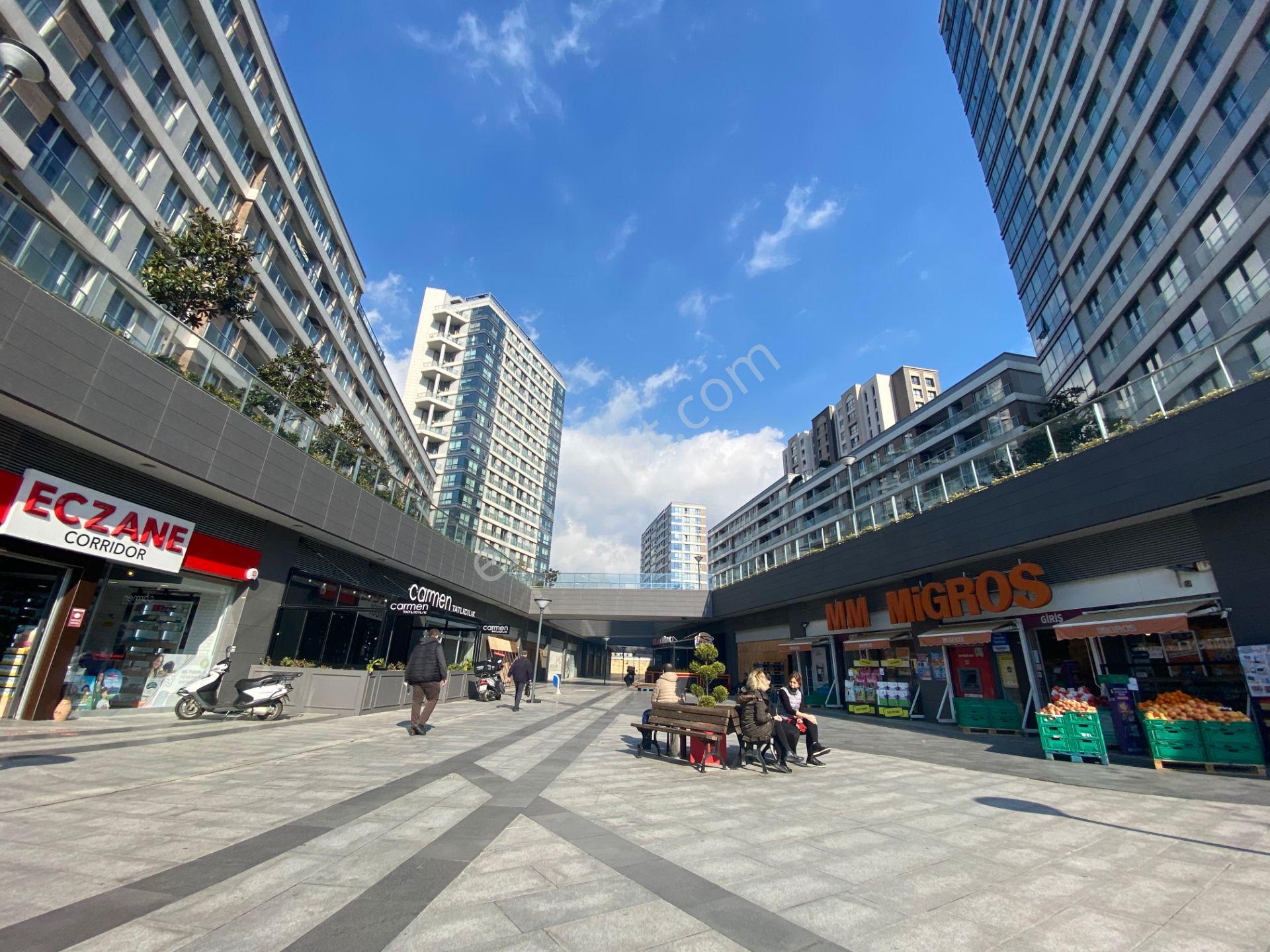 İstanbul House'dan Sur Yapı Corridor'da Peyzaj Manzaralı 1+1 - Görsel 17