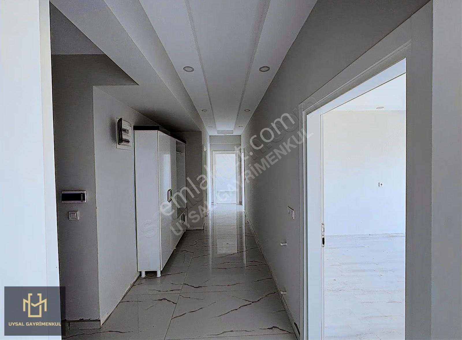 Uysal Gayrimenkul'den Akçaalan Mah. 3+1 Satılık Sıfır Daire