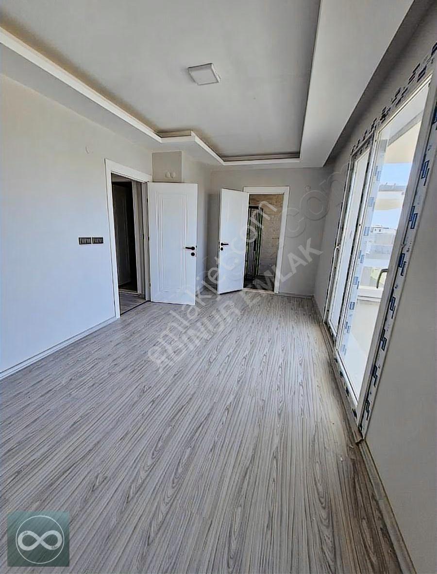 Kuşadasın̈ın İncisi Guzelcamlida Tek Müstakil Villamız Satılıkt - Görsel 20