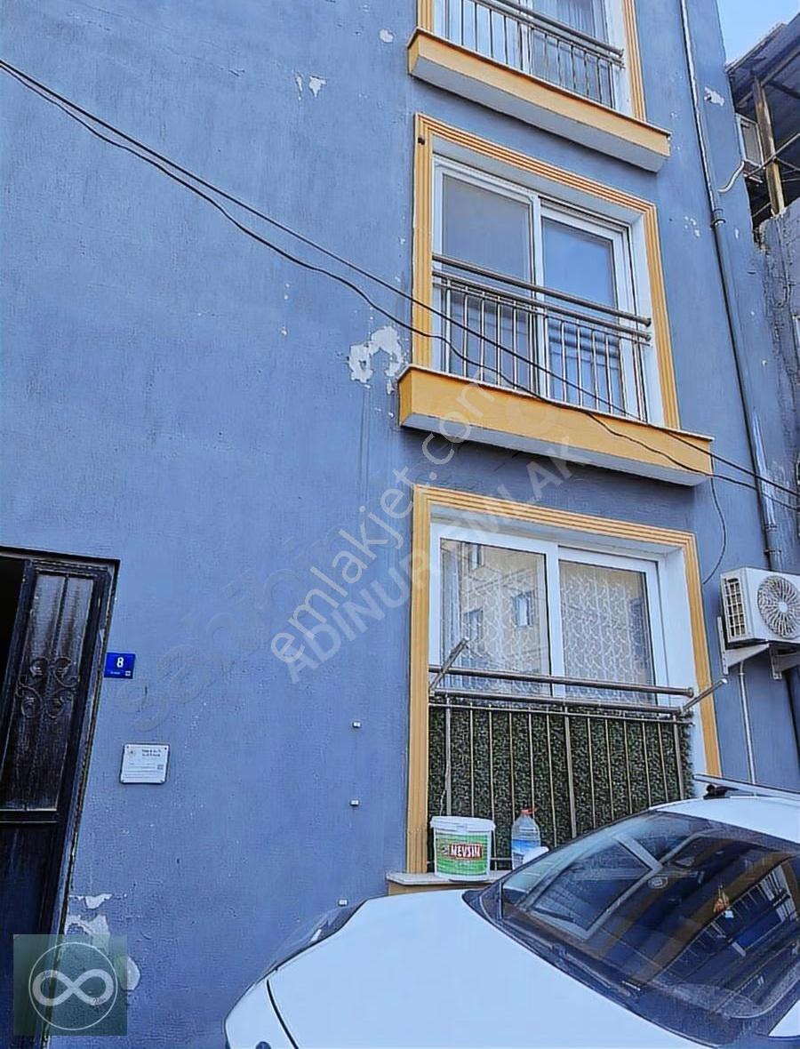 Kuşadası Davutlar Merkezde Eşyalı 1+1 Satılık Daire - Görsel 10