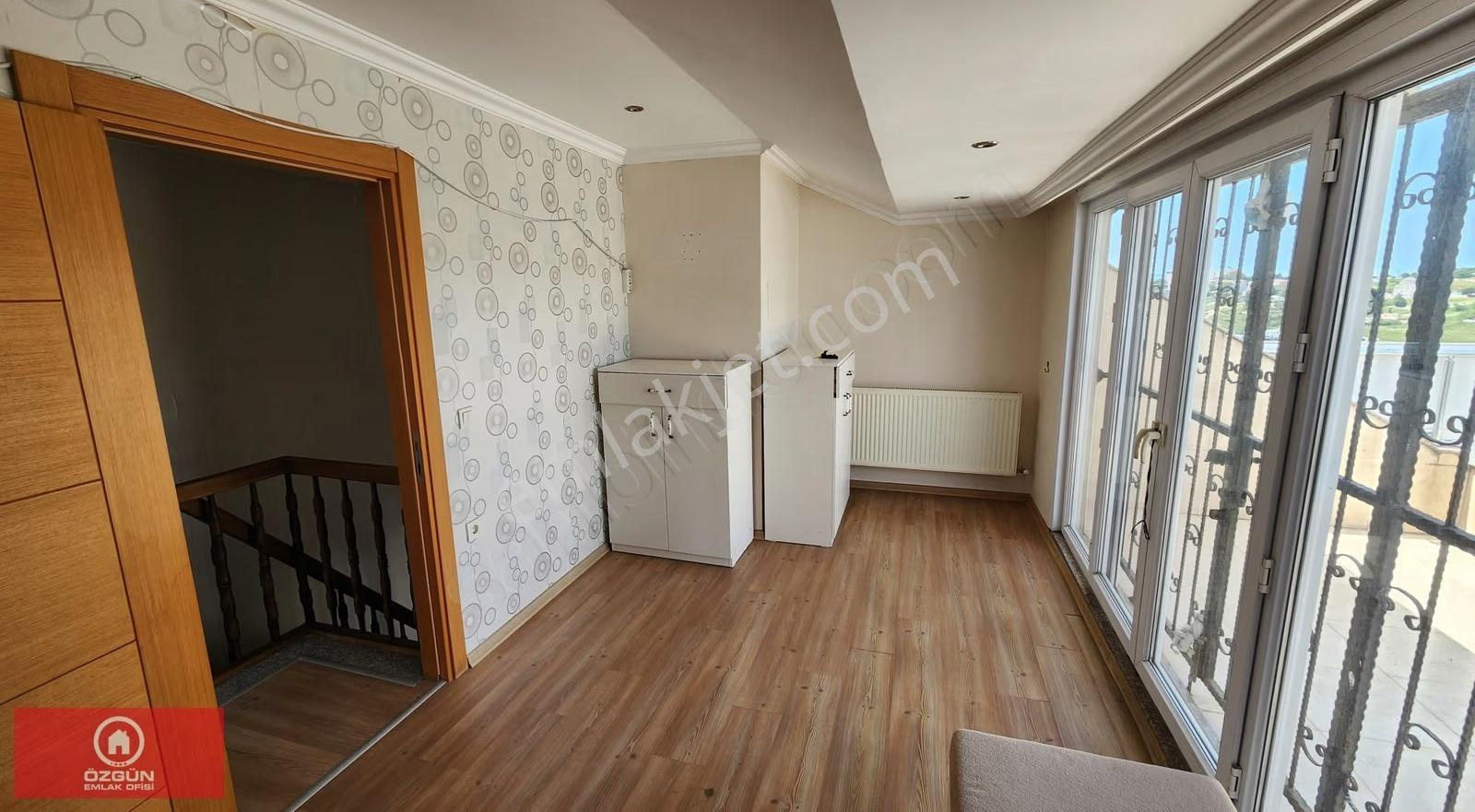 Özgün Emlaktan 2+2- 180 M2 - 14 Yıllık Dublex Daire. - Görsel 28