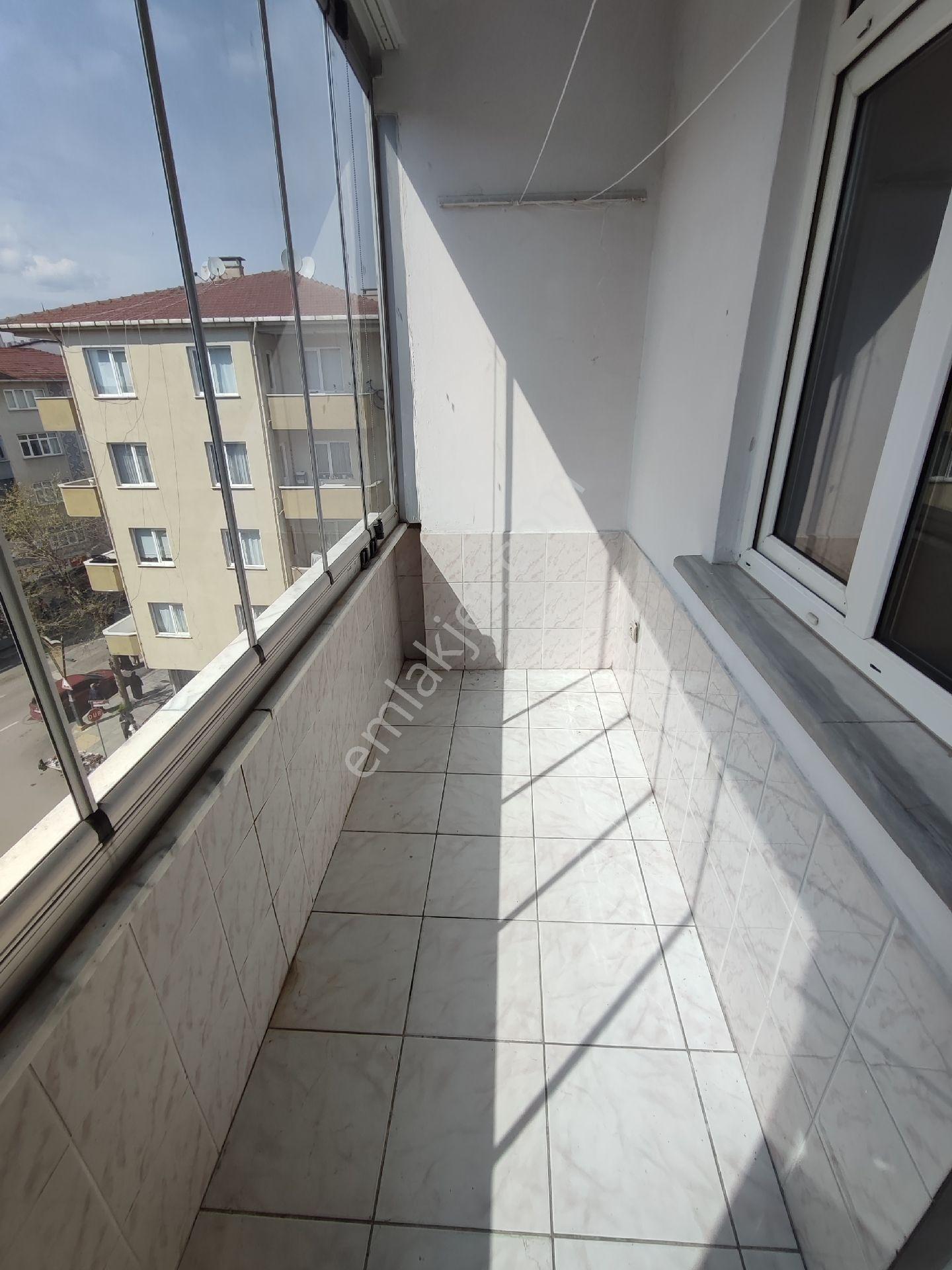 Pendik Çamçeşme Mah.hastaneye Yakın Geniş Kullanışlı 2 - Görsel 6