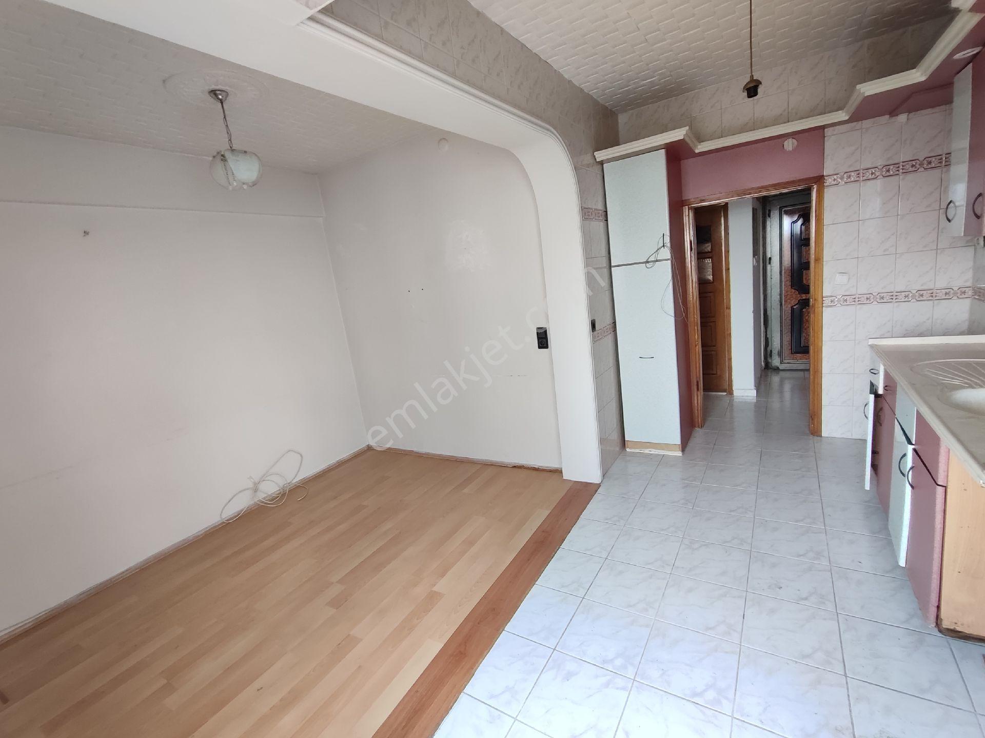 Pendik Çamçeşme Mah.hastaneye Yakın Geniş Kullanışlı 2 - Görsel 14