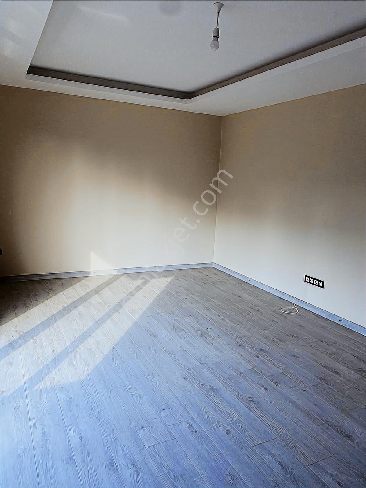 Metropol Residansta Satılık 2+1 Daire - Görsel 4