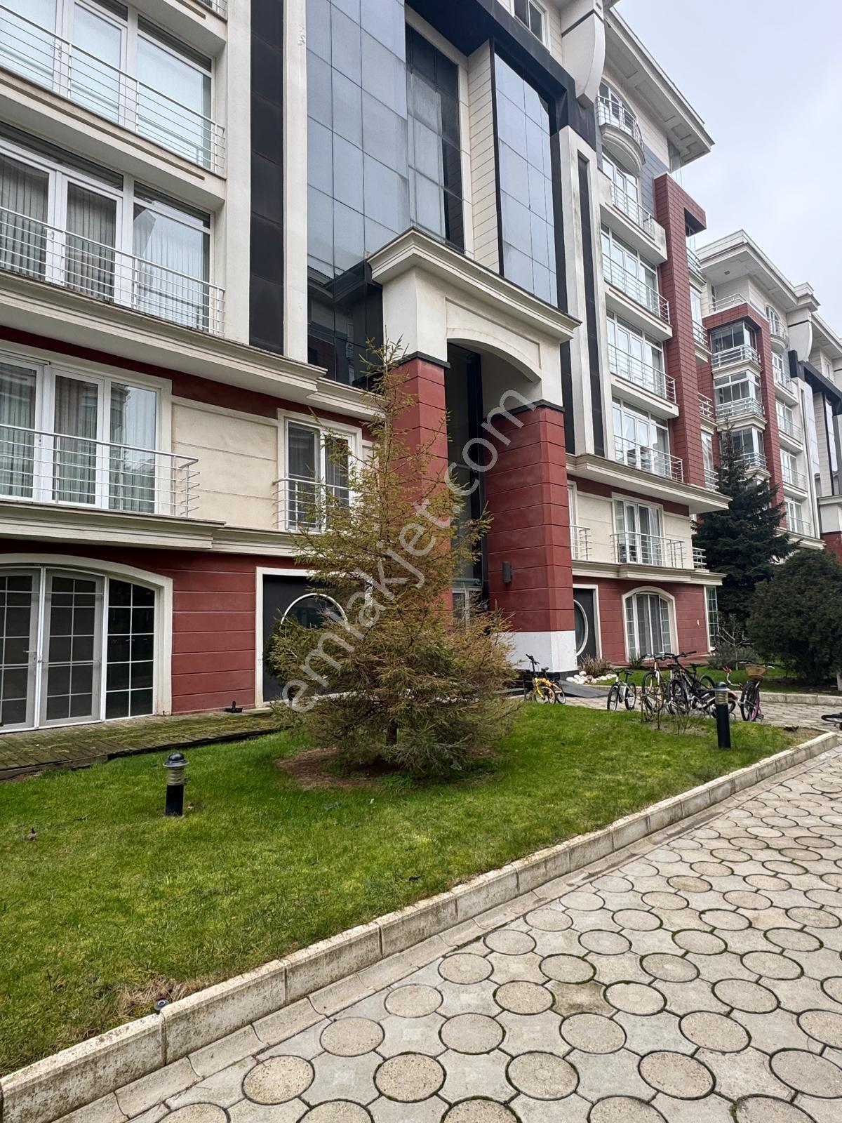 Çorlu Semilyon Konaklarında Bahçe Katı 3+1 Satılık Daire - Görsel 11