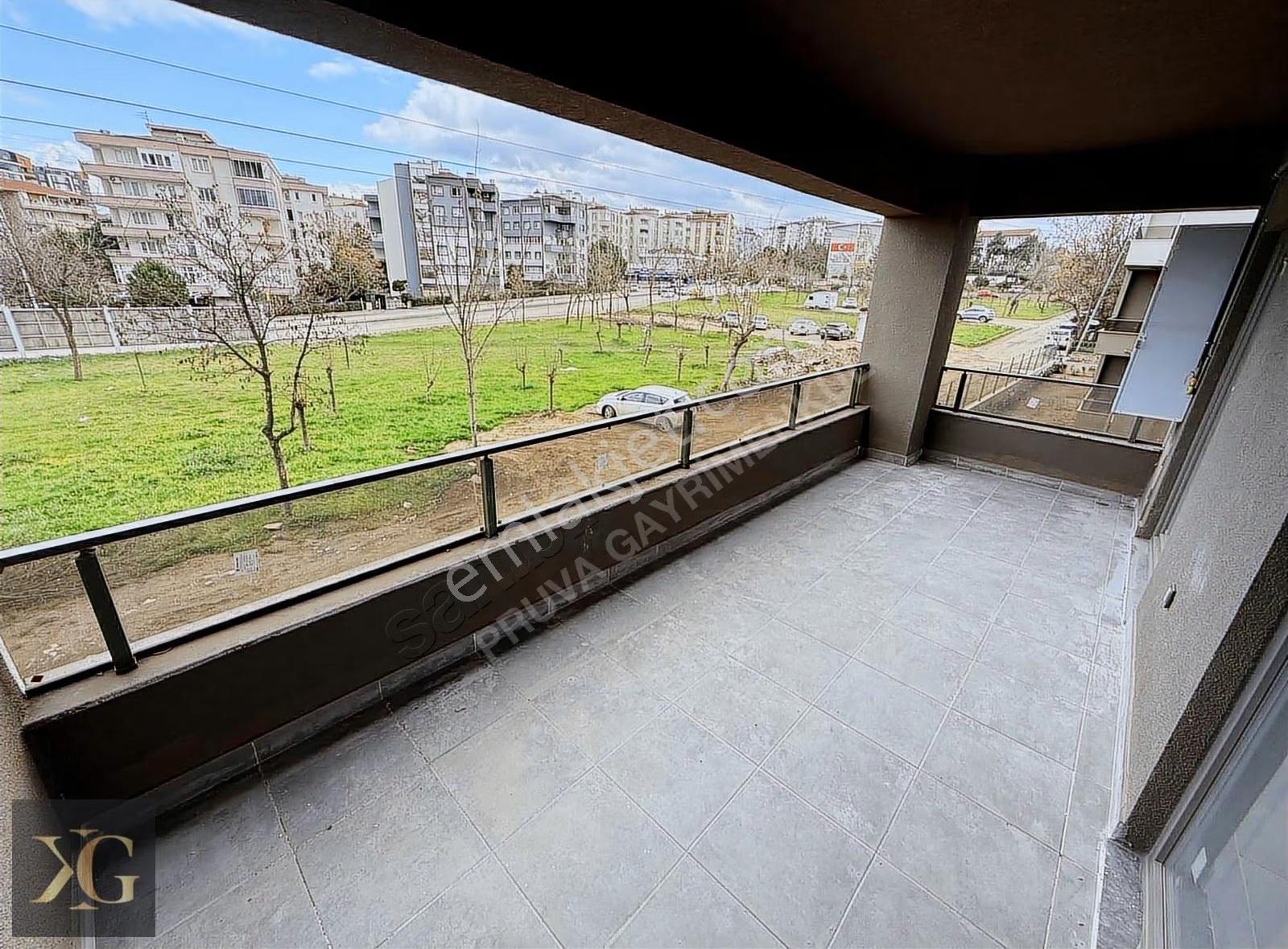 Pruva'dan Çelebi Podyumda Şerefiyeli Site İçersinde Ferah Daire - Görsel 19
