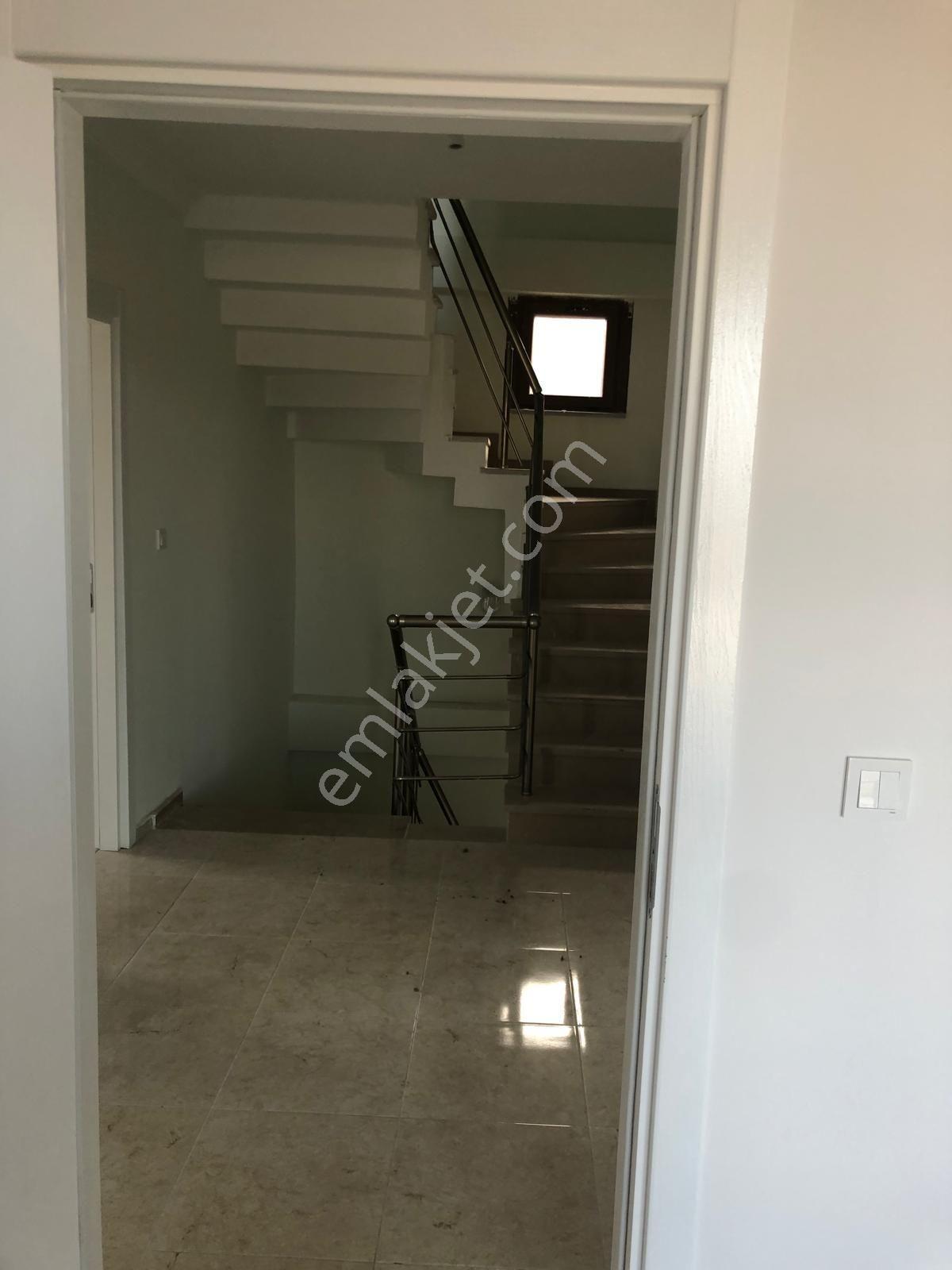 Satılık 120 Dairelik Sitede 2+1 Daireler - Görsel 18