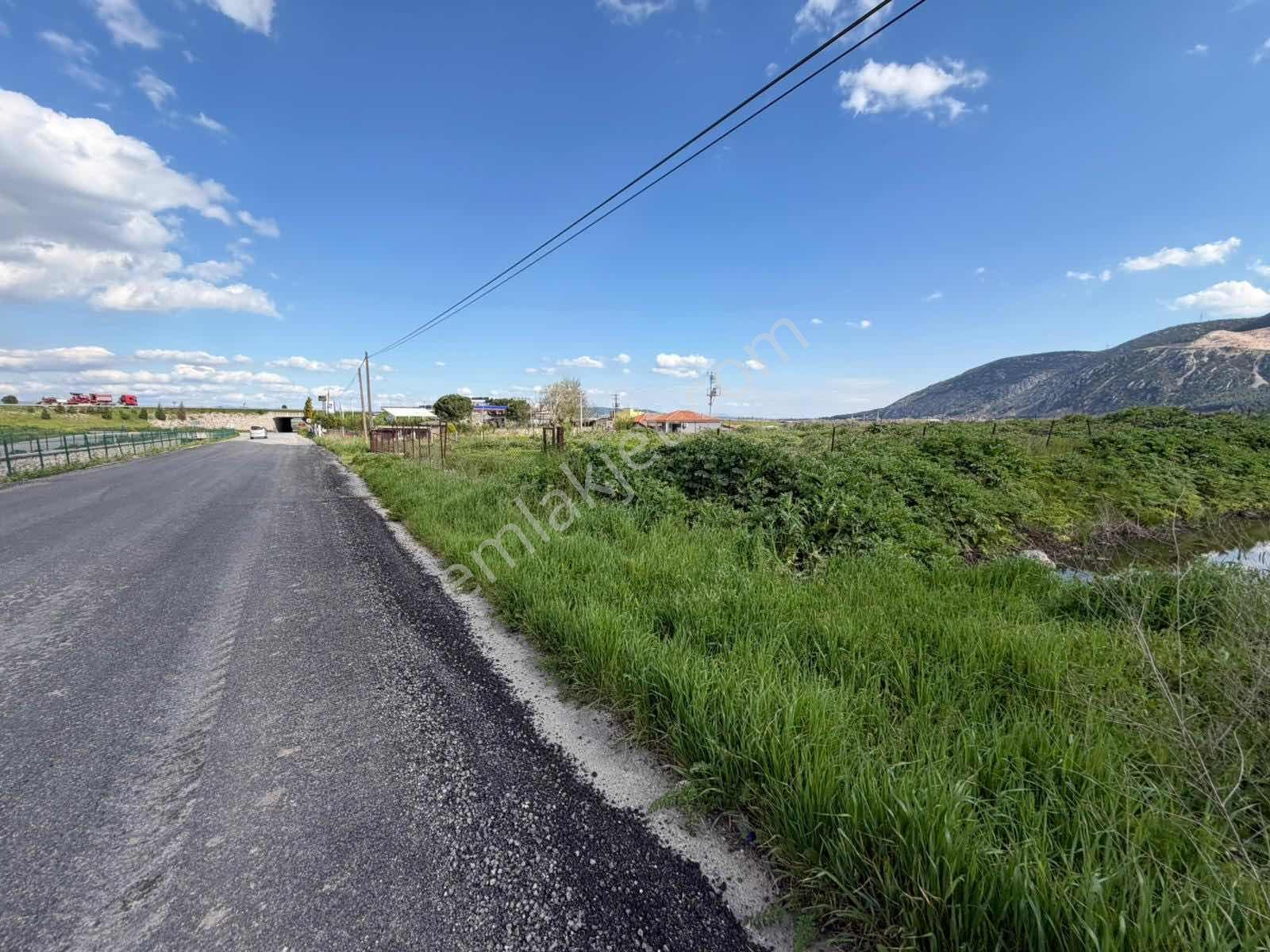 Osb'ye Sınır! Otoyola 600 Metre - Kaçırılmayacak Kupon Tarla - Görsel 3