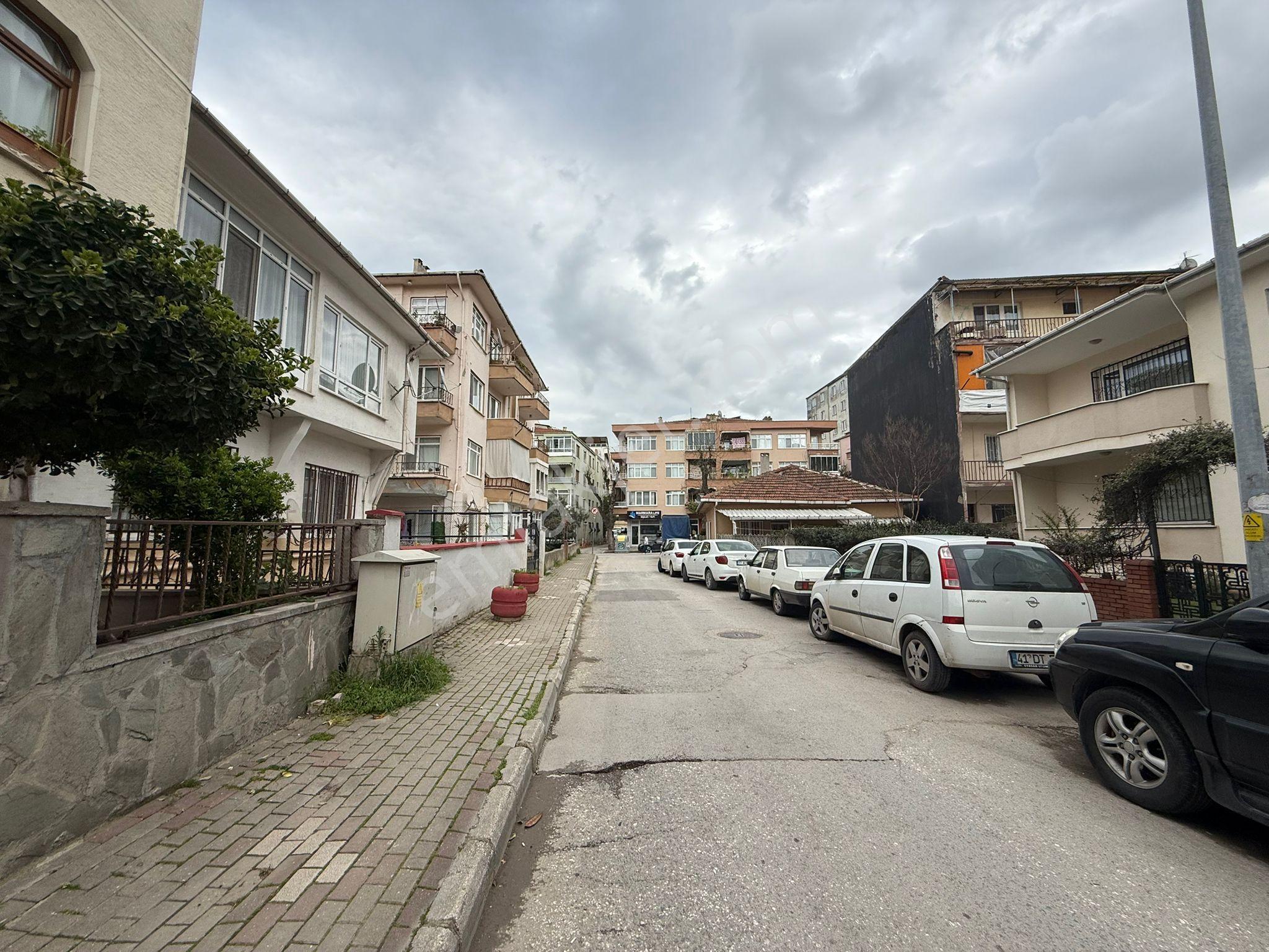 Yalova Merkez Fevzi Çakmakta 3+1 Yüksek Giriş | Eşyalı/eşyasız - Görsel 4