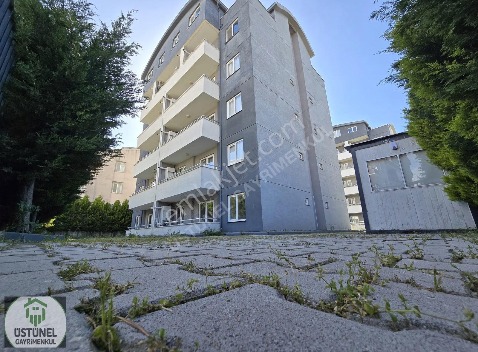Üstünel'den Havuzlu Sitede Arakat Kat Mülkiyetli Satılık Daire - Görsel 28
