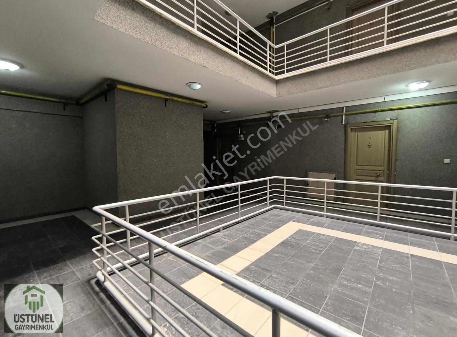 Üstünel'den Site İçerisinde Arakat Hazır Kiracılı Satılık Daire - Görsel 19