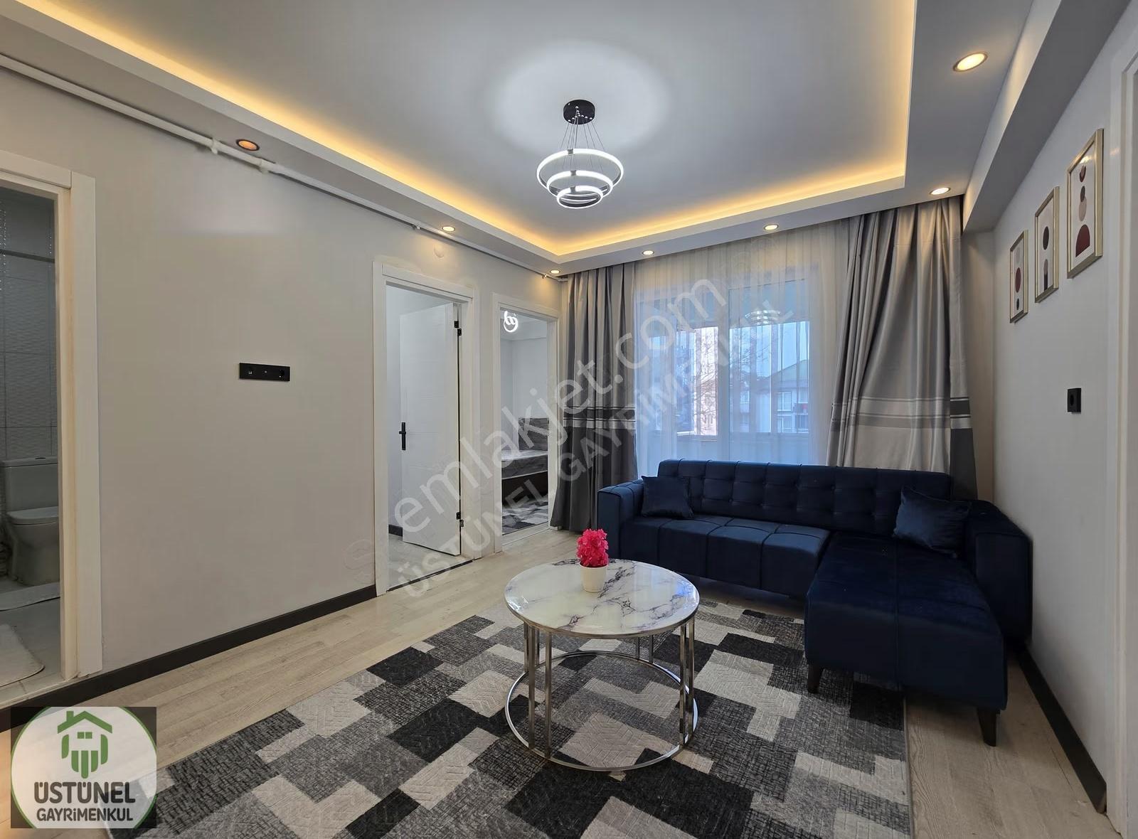 Üstünel'den Ayrı Muıtfaklı Cam Balkonlu Masrafsız Satılık Daire - Görsel 3