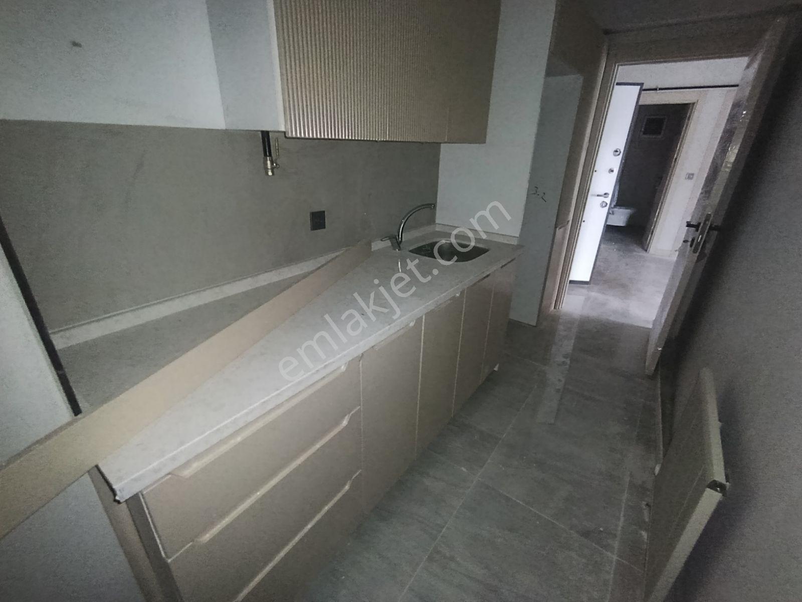 Hazardağlı Kavşağı Karabulut Plazada Köşe Ofis - Görsel 22