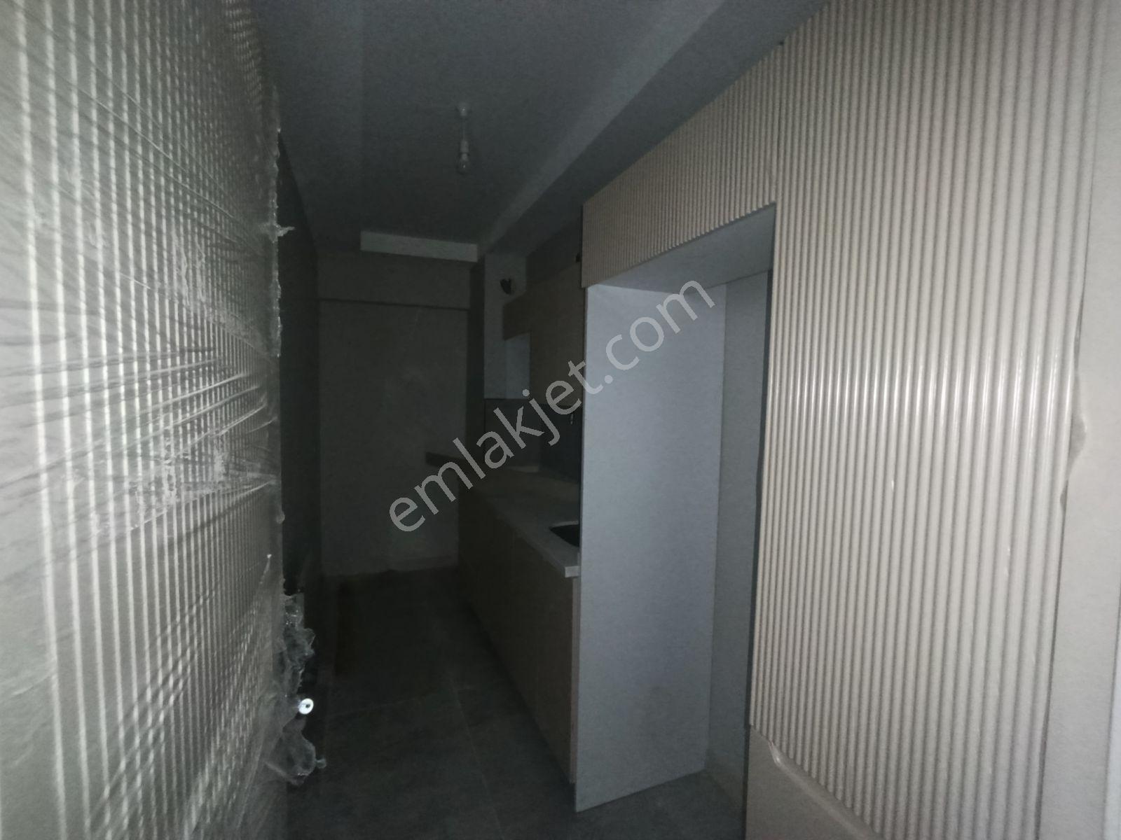 Hazardağlı Kavşağı Karabulut Plazada Köşe Ofis - Görsel 17