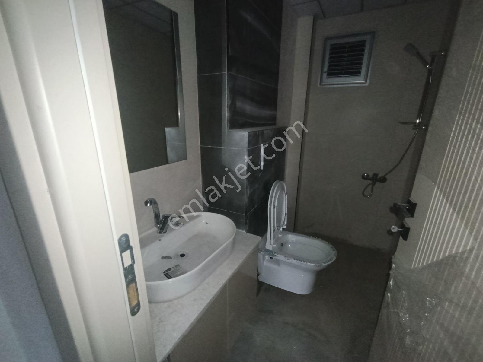 Hazardağlı Kavşağı Karabulut Plazada Köşe Ofis - Görsel 7