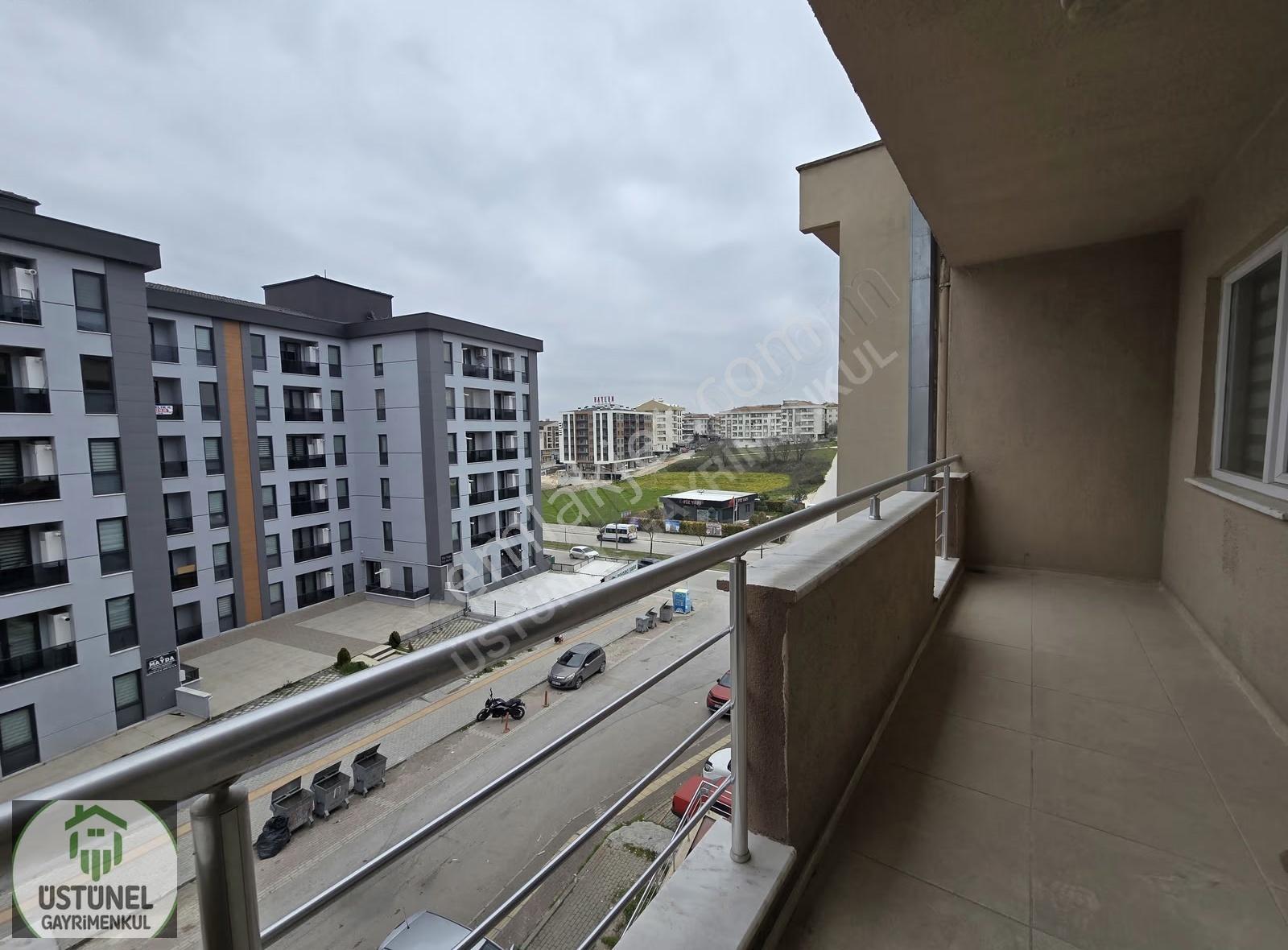 Üstünel'den Merkezi Konumda Abonelikleri Açık Kiralık Daire - Görsel 3