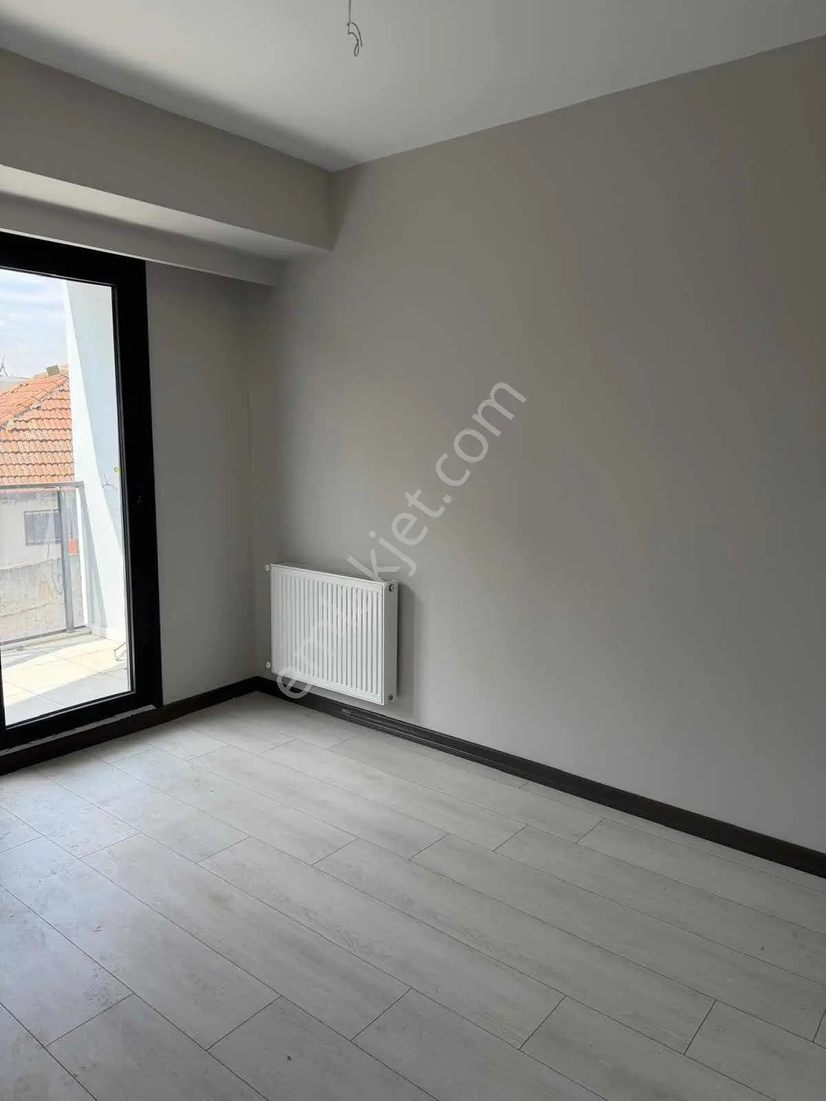 Buca Ufuk Mahallesinde Kiralık 1+1 Doğalgazlı Balkonlu Ev - Görsel 4
