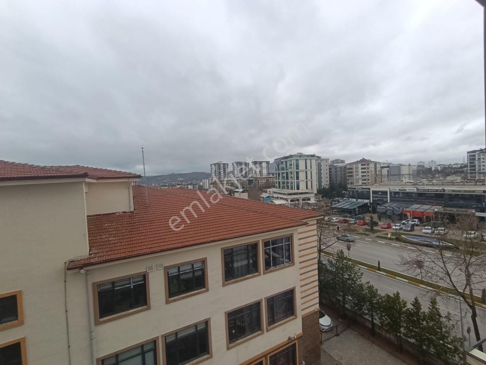 Hazardağlı Kavşağı Karabulut Plazada Tabela Değeri Yüksek Köşe - Görsel 12