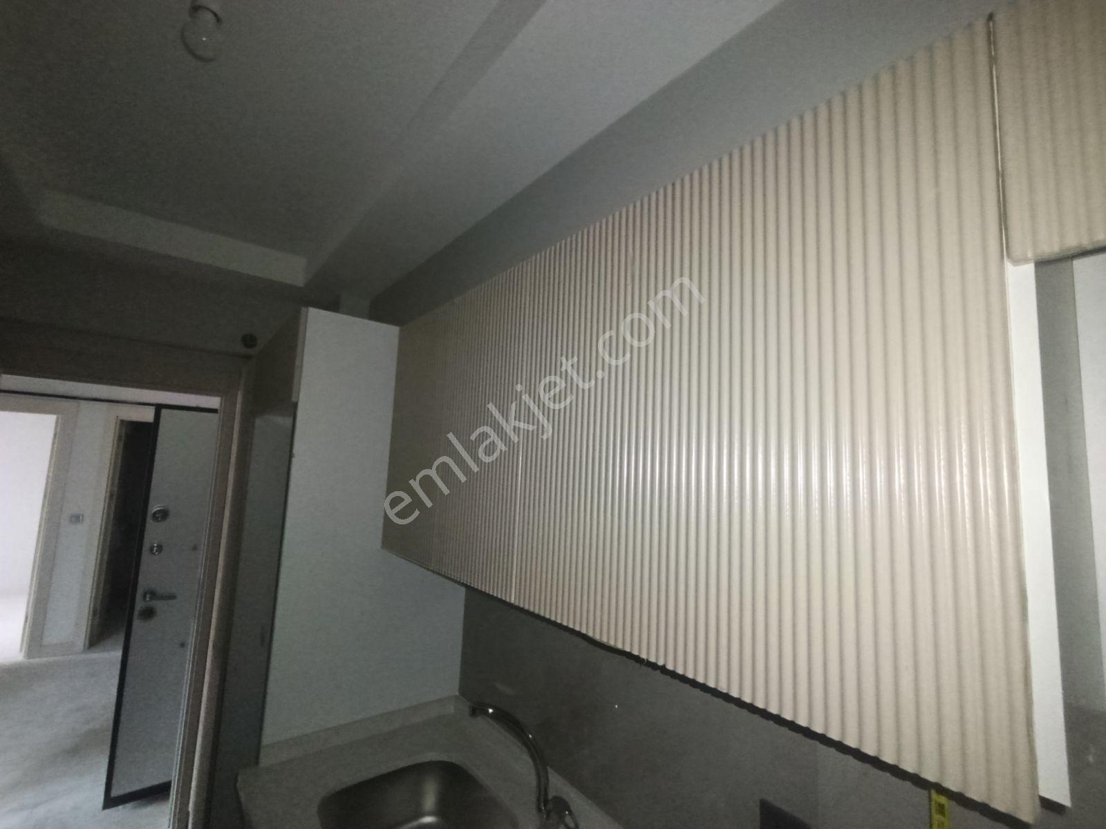 Hazardağlı Kavşağı Karabulut Plazada Tabela Değeri Yüksek Köşe - Görsel 3