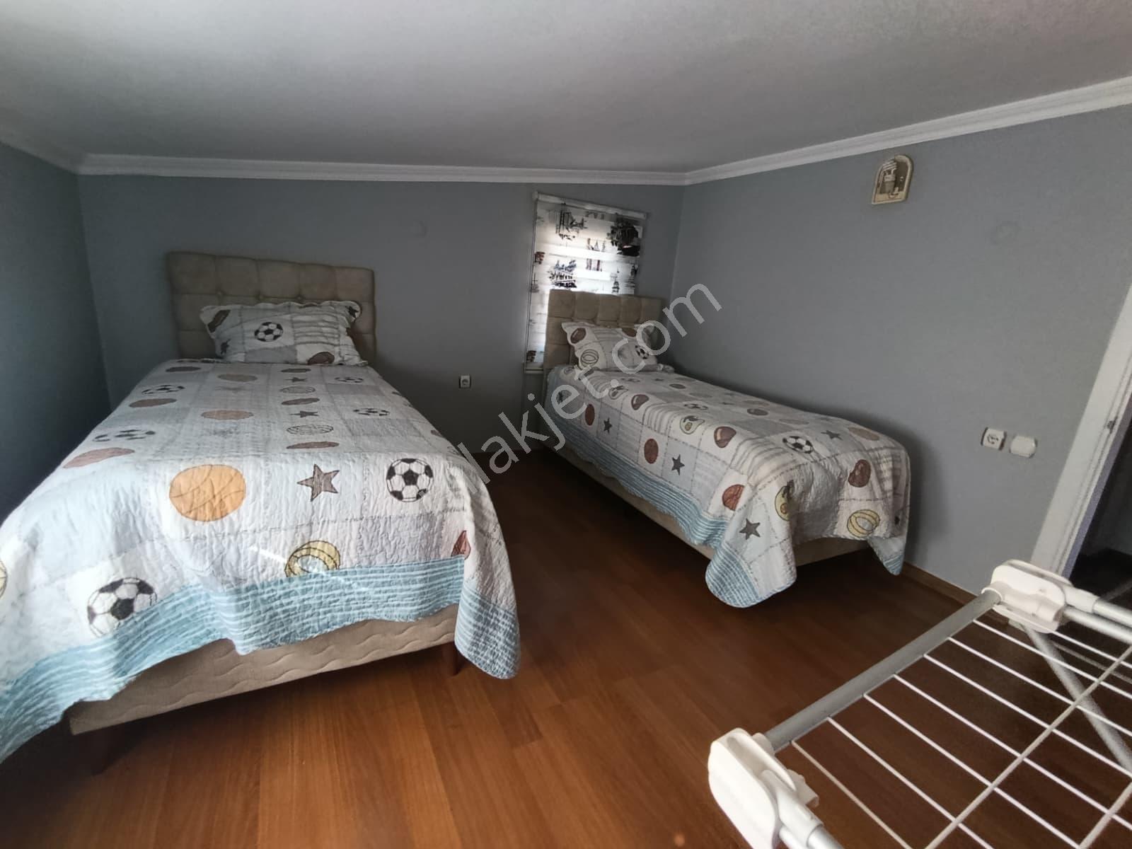 &küçükkuyu'da Kiralık Klimalı Isıpomlı Eşyalı Dublex Daire - Görsel 21