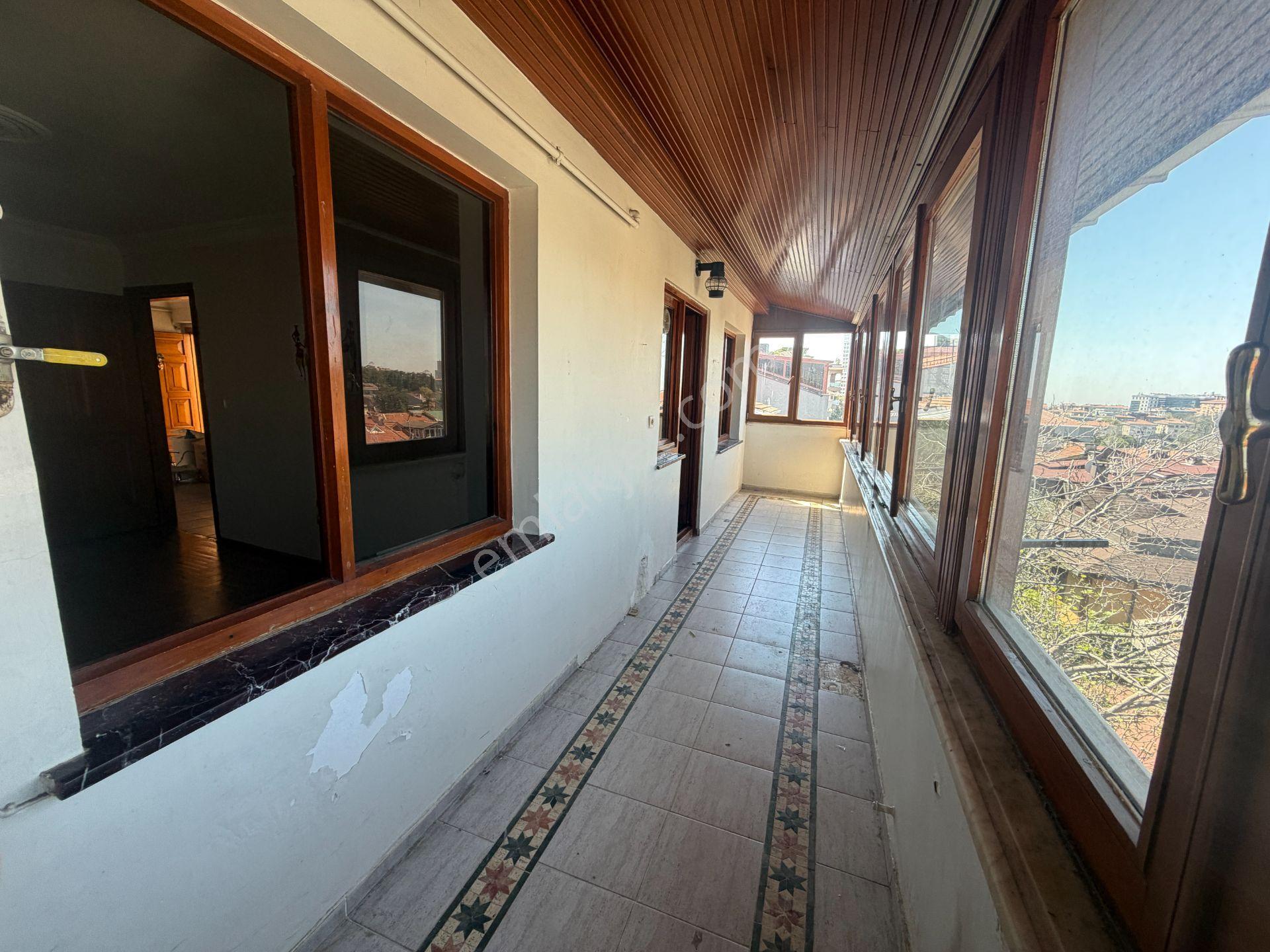 Koşuyolu Sabancı Sitesi Karşısı Geniş 2+1 Satılık Daire / Boştur - Görsel 32
