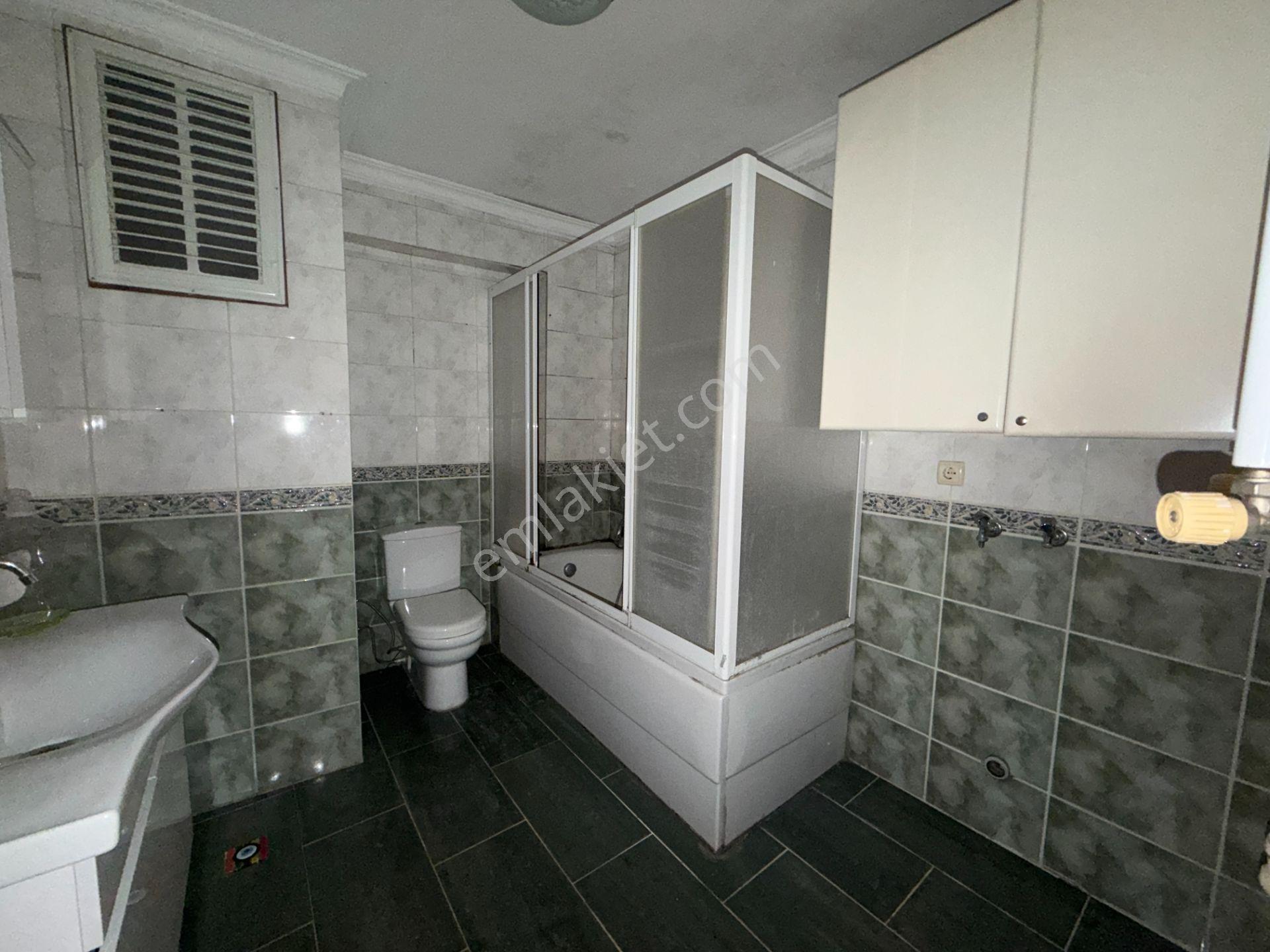 Koşuyolu Sabancı Sitesi Karşısı Geniş 2+1 Satılık Daire / Boştur - Görsel 20
