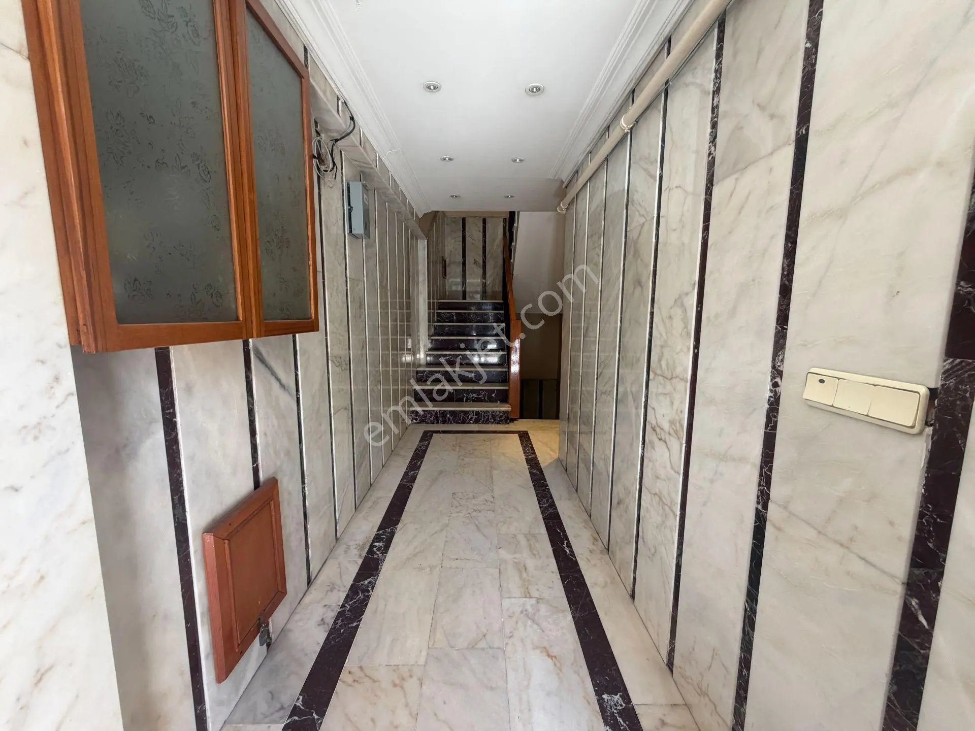 Koşuyolu Sabancı Sitesi Karşısı Geniş 2+1 Satılık Daire / Boştur - Görsel 4
