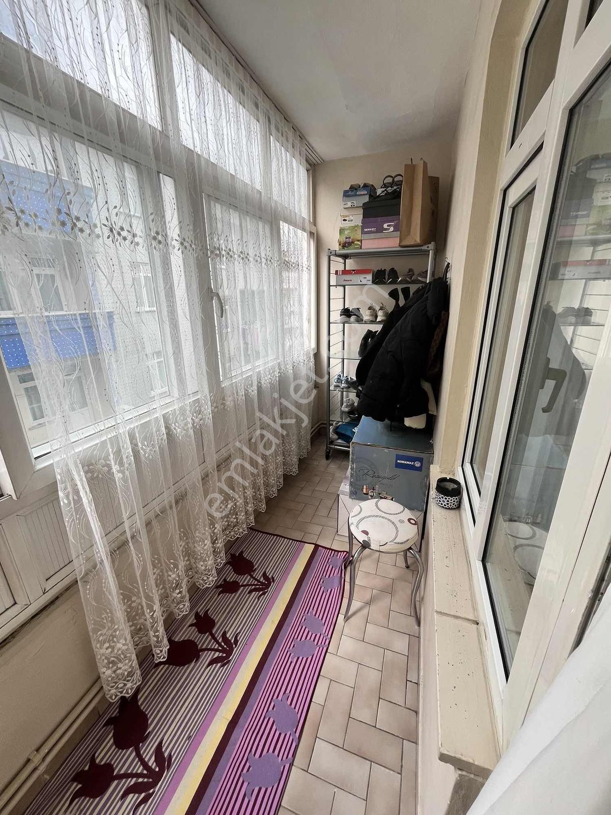 Daha İyi Konum Yok Kirazlı Metrosunun Hemen Yanında Satılık Bina - Görsel 5