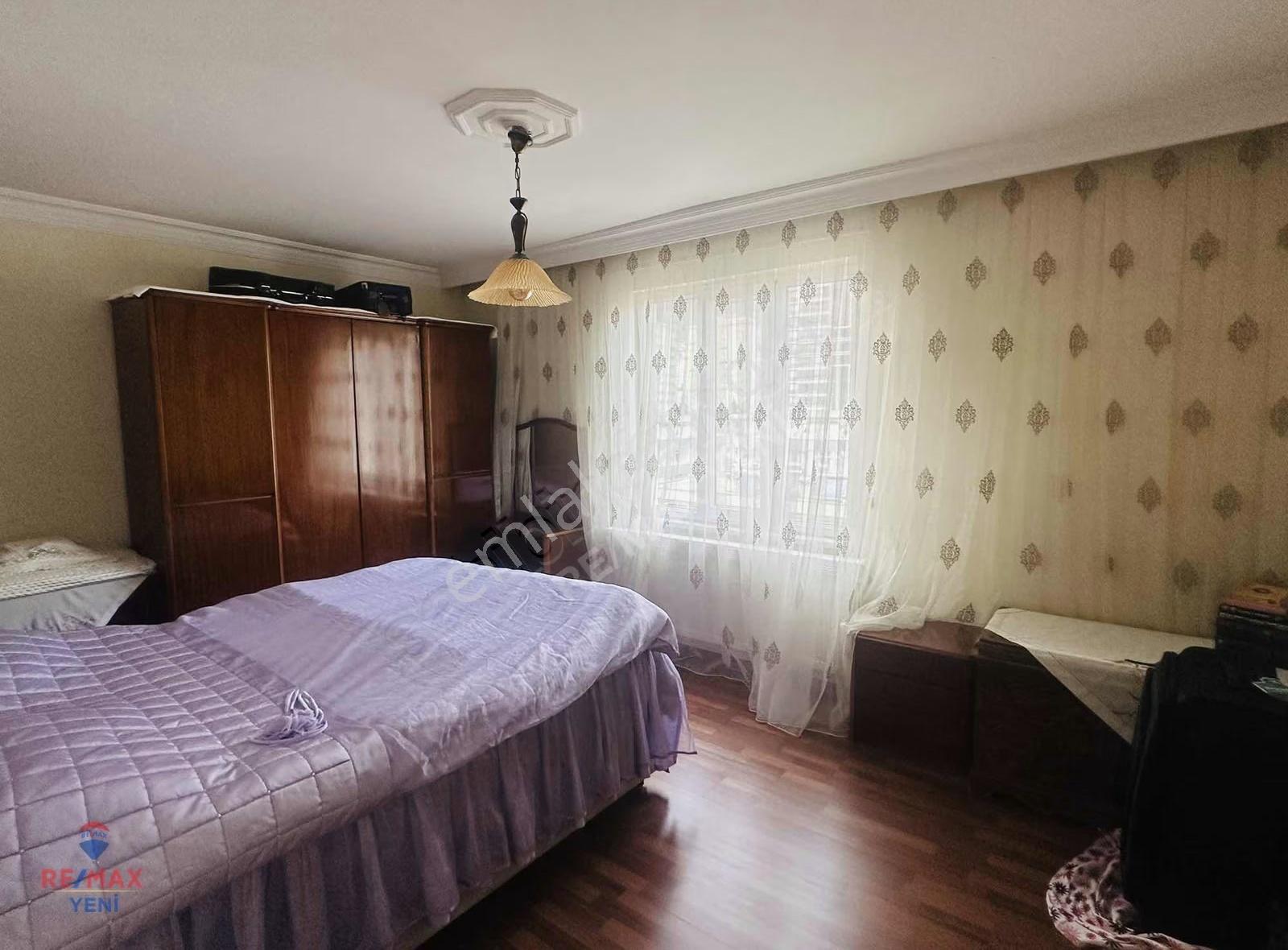 Re/max Yeni Gayrimenkul´den Merkezi Lokasyonda Satlık Daire - Görsel 17