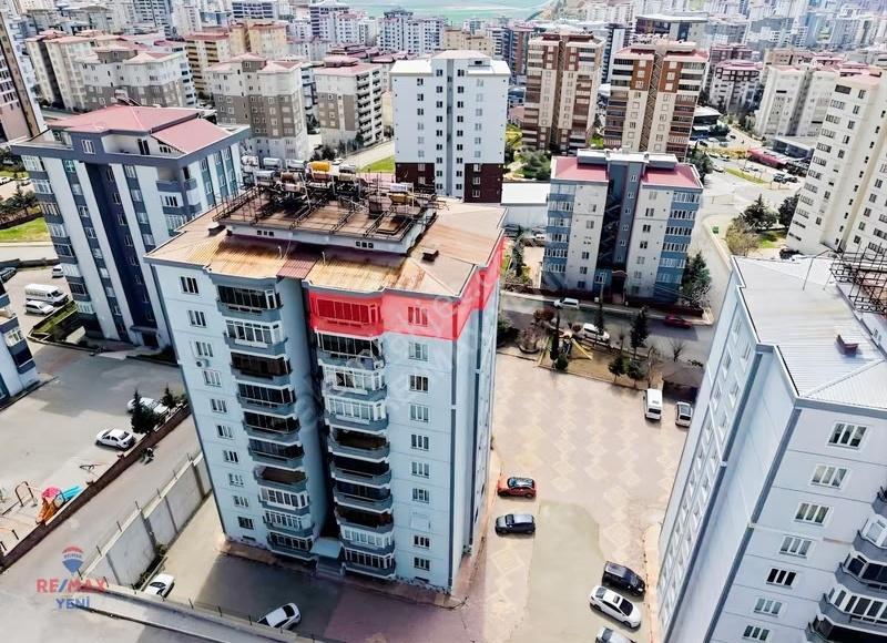 Re/max Yeni Gayrimenkul´den Merkezi Lokasyonda Satlık Daire - Görsel 32