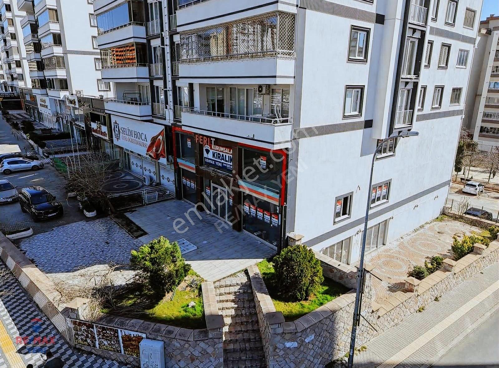 Bahçeci Hoca Bulvarında Kiralık 3 Katlı Geniş İşyeri - Görsel 12