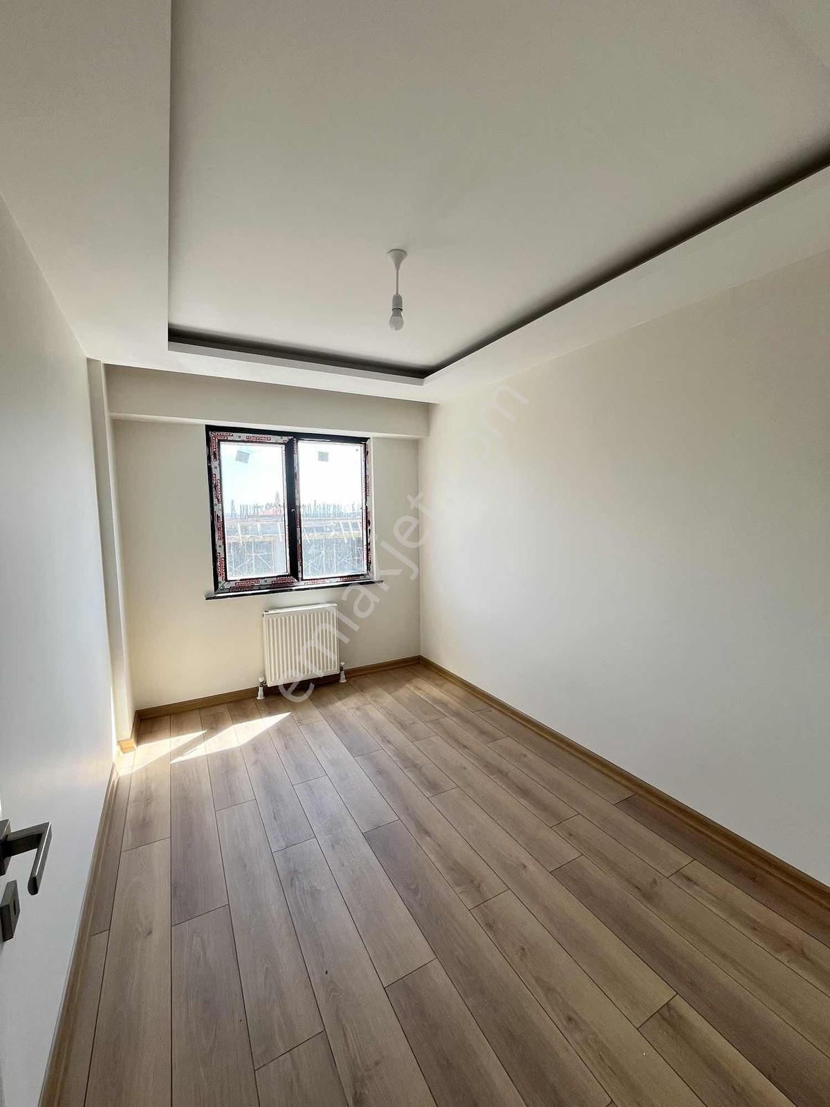 Kaymakamlık Karşısında "0" Sitede 3+1 Satılık Lüks Daire - Görsel 7