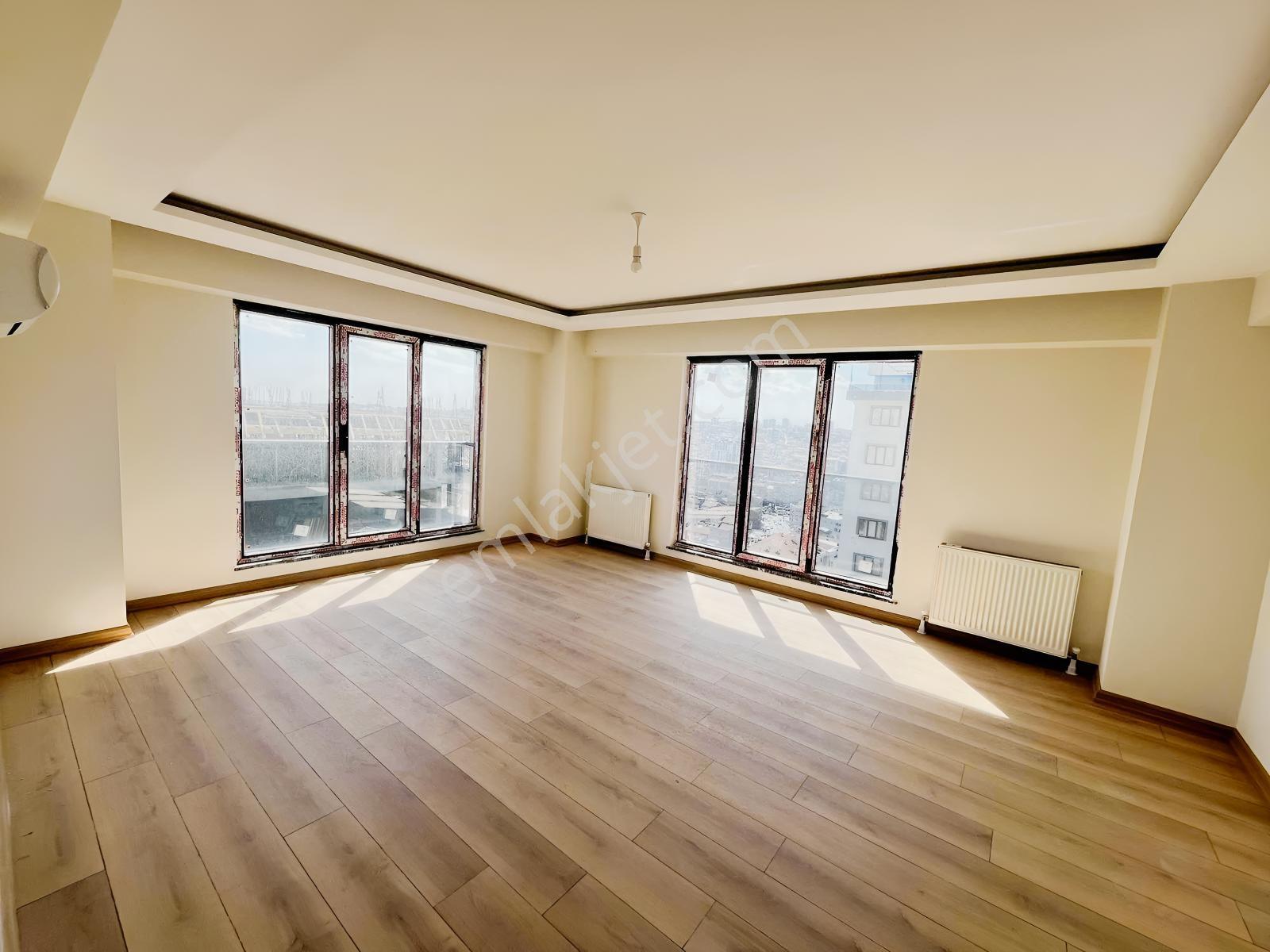 Kaymakamlık Karşısında "0" Sitede 3+1 Satılık Lüks Daire - Görsel 31