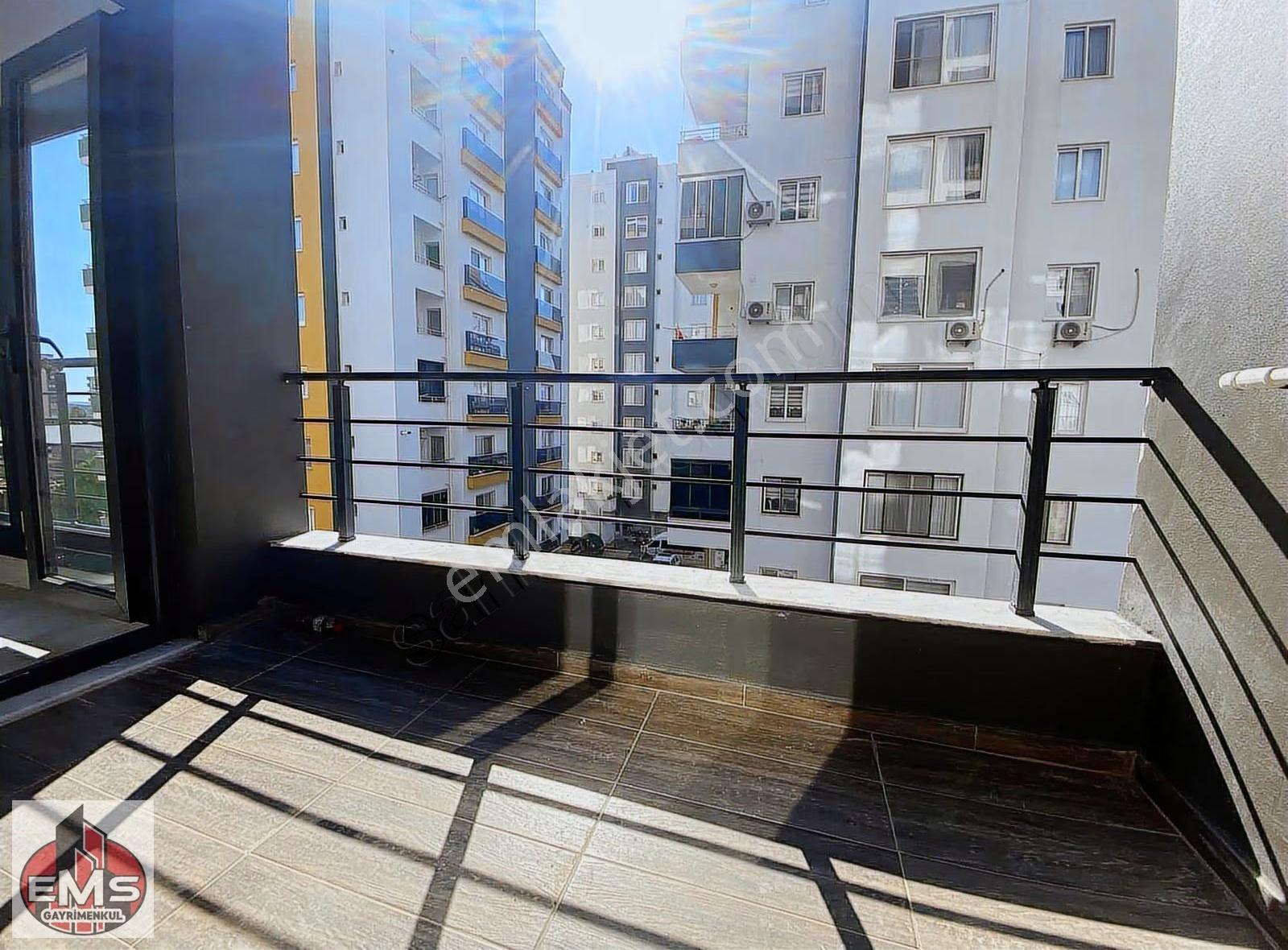 Erdemli Merkezde 1+1 Kiralık Daire - Görsel 2