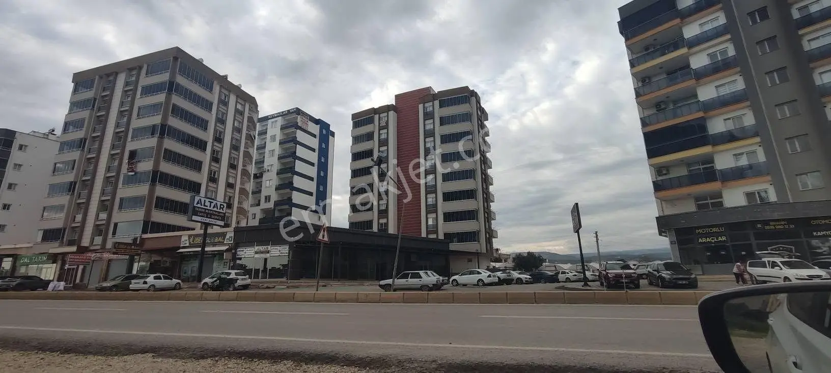 Mersin Erdemli Yüksek Mahallede B.mutfak Satılık Lüks 3+1 Daire - Görsel 3