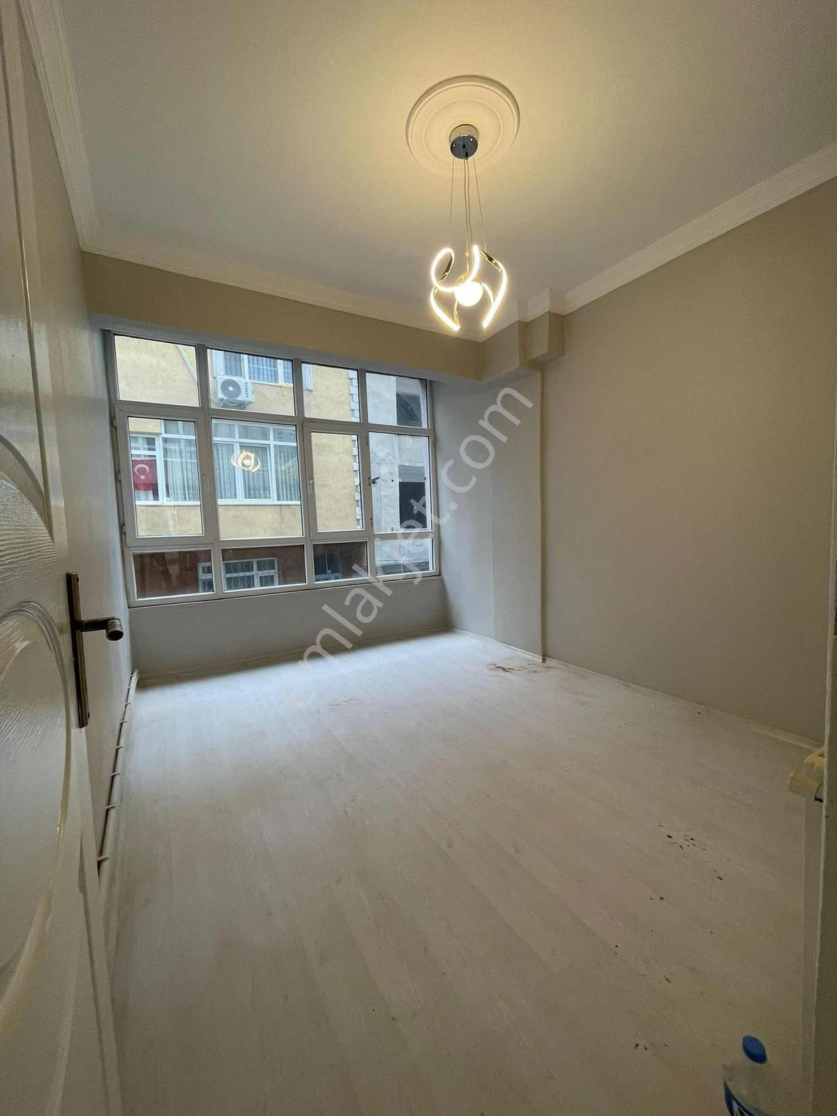 Bağcılar Meydanın Karşı Sokağında 2+1 100 M2 İçi Sıfır Daire - Görsel 8