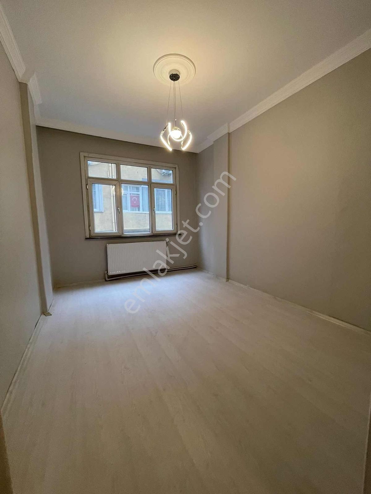 Bağcılar Meydanın Karşı Sokağında 2+1 100 M2 İçi Sıfır Daire - Görsel 2