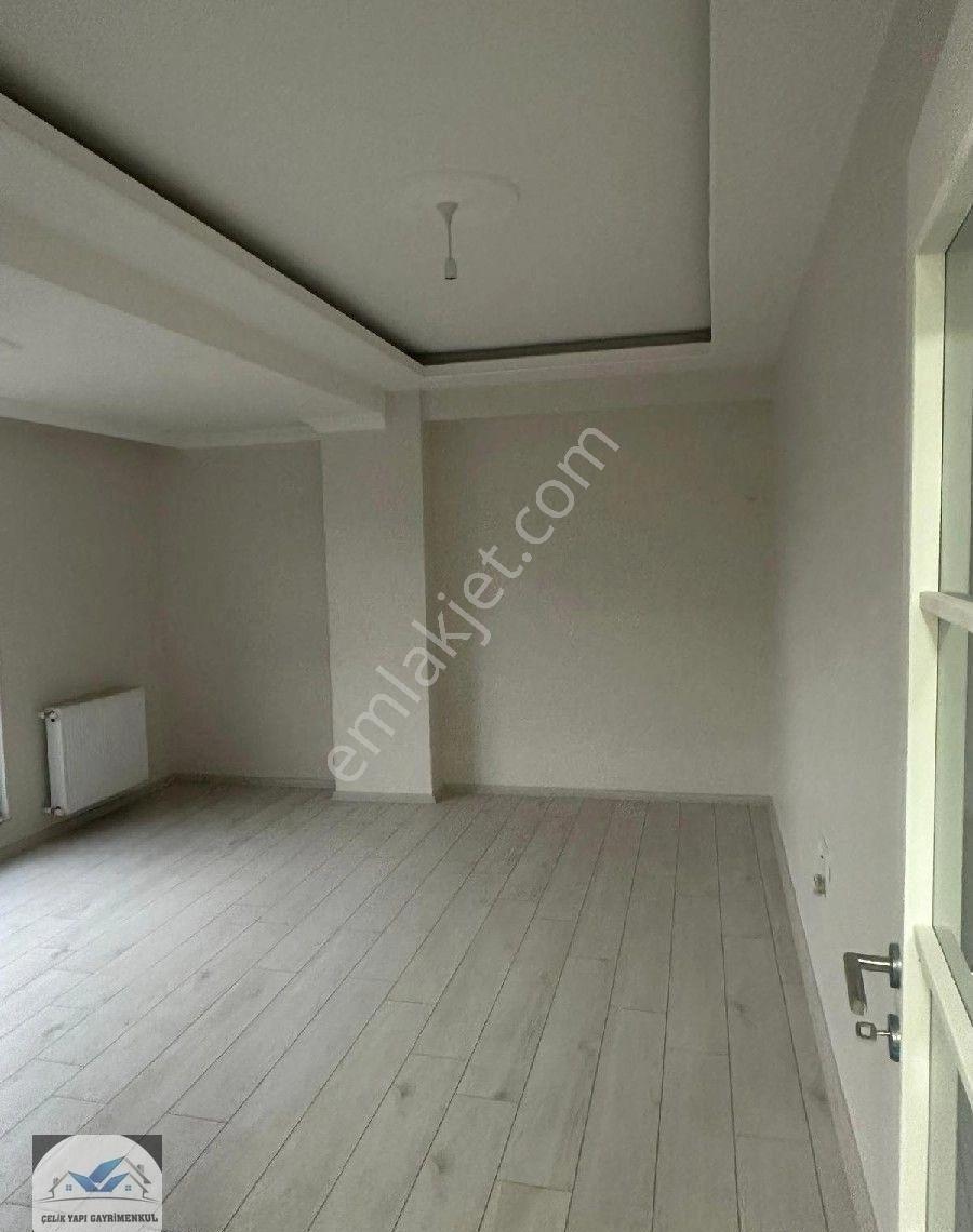 Çekmeköy Taşdelen De 2+1 Arakat Satılık Daire - Görsel 17
