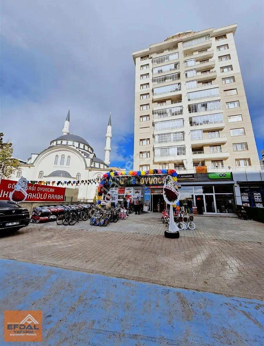 Kurumsal Kiracılı Meram Çeçenistan Cadde Cepheli Satılık Dükkan