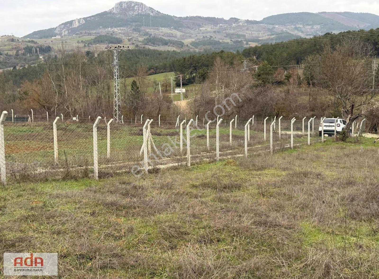 Geyvede Doğayla İç İçe, Yerleşim İçin Uygun Satılık Arazi - Görsel 3