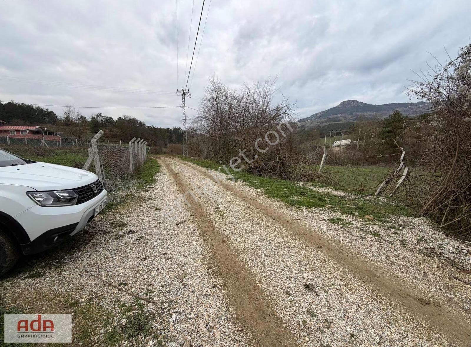 Geyvede Doğayla İç İçe, Yerleşim İçin Uygun Satılık Arazi - Görsel 5