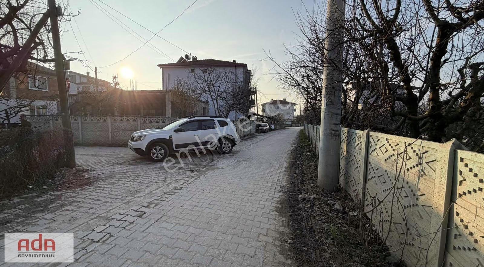 Sakarya Geyve Merkezde 400 M² Arsa Ve Satılık Müstakil Ev - Görsel 2