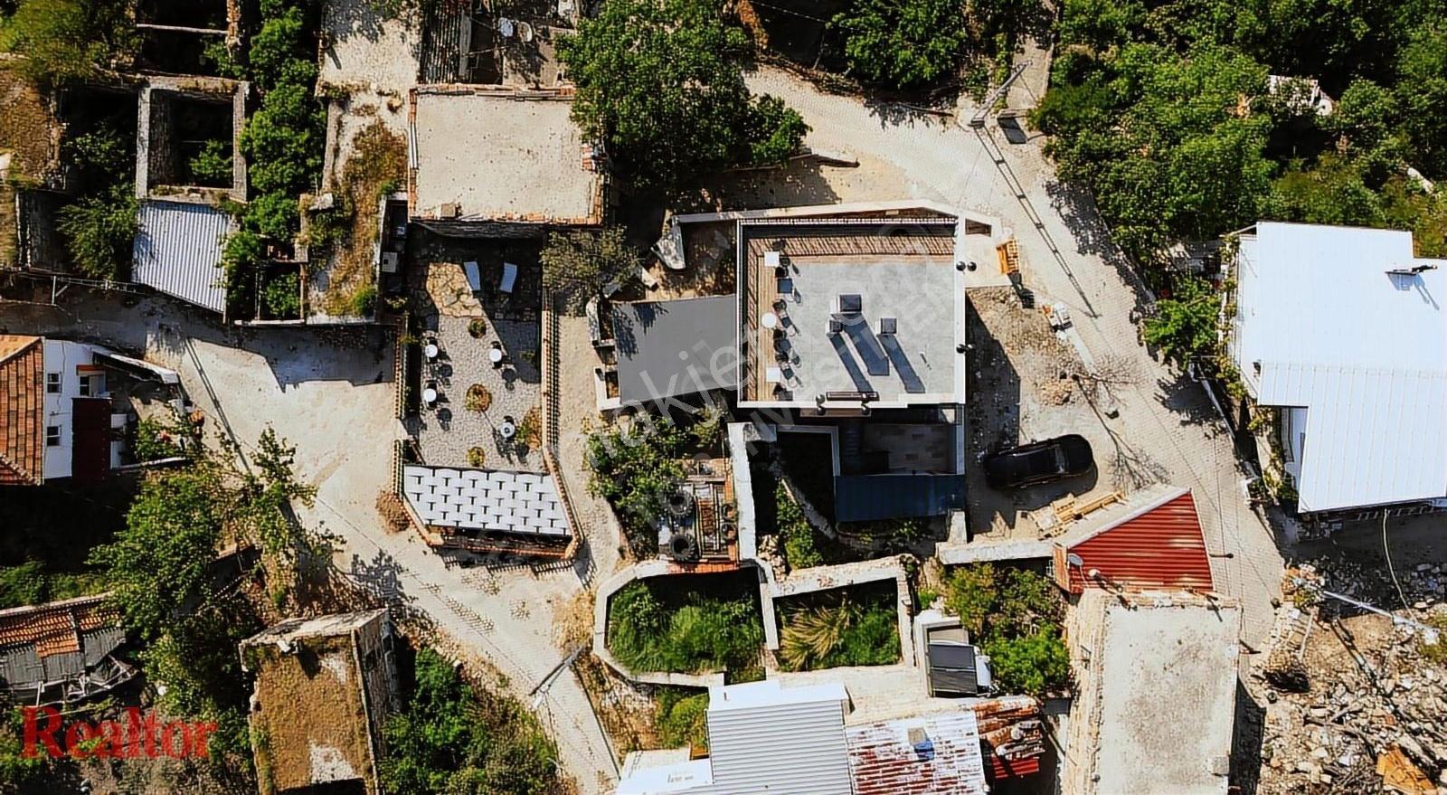 Assos Sazlı Köyünde Konut İmarlı Taş Duvar Çevrili Arsa - Görsel 5