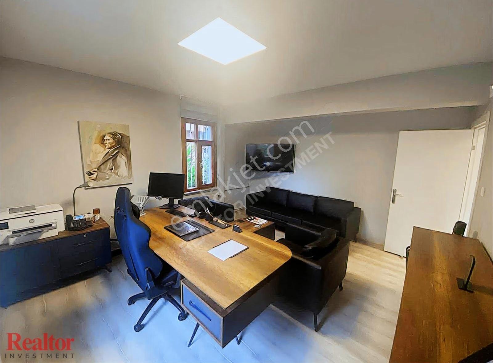 Koşuyolu'nun En Nezih Sokağında 360m2 Muhteşem Villa Fırsatı - Görsel 7
