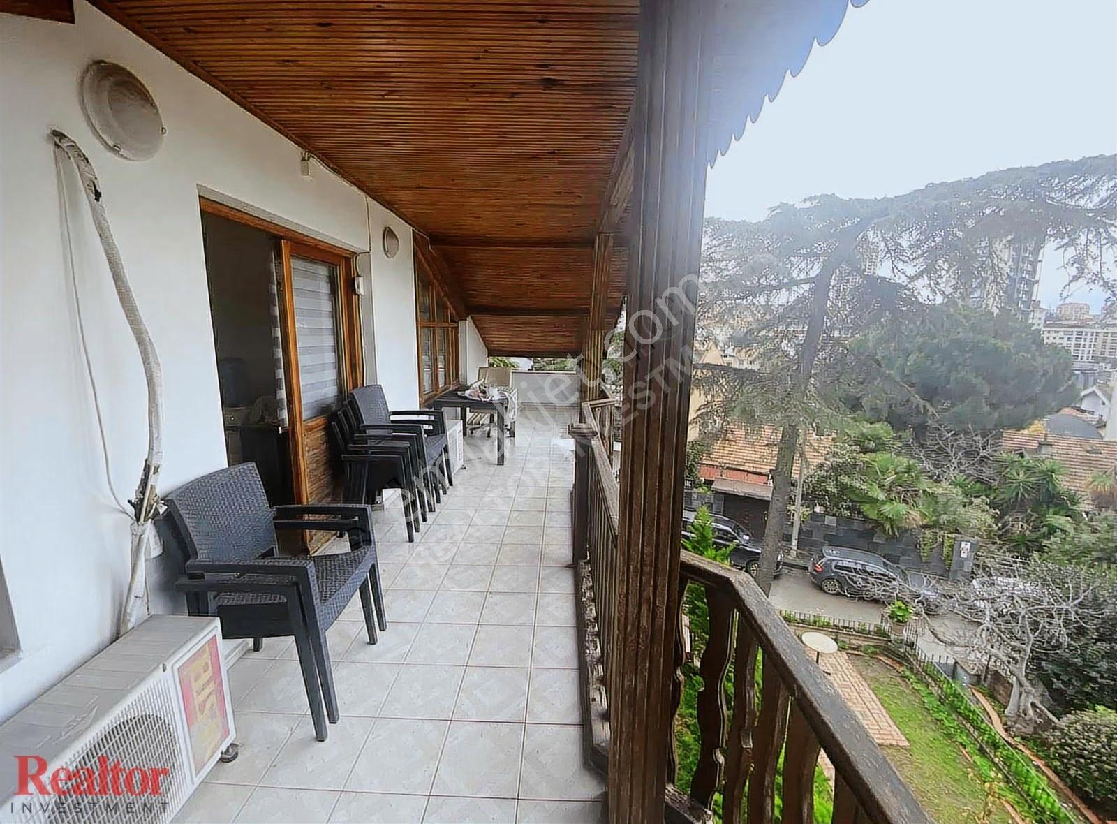Koşuyolu'nun En Nezih Sokağında 360m2 Muhteşem Villa Fırsatı - Görsel 35