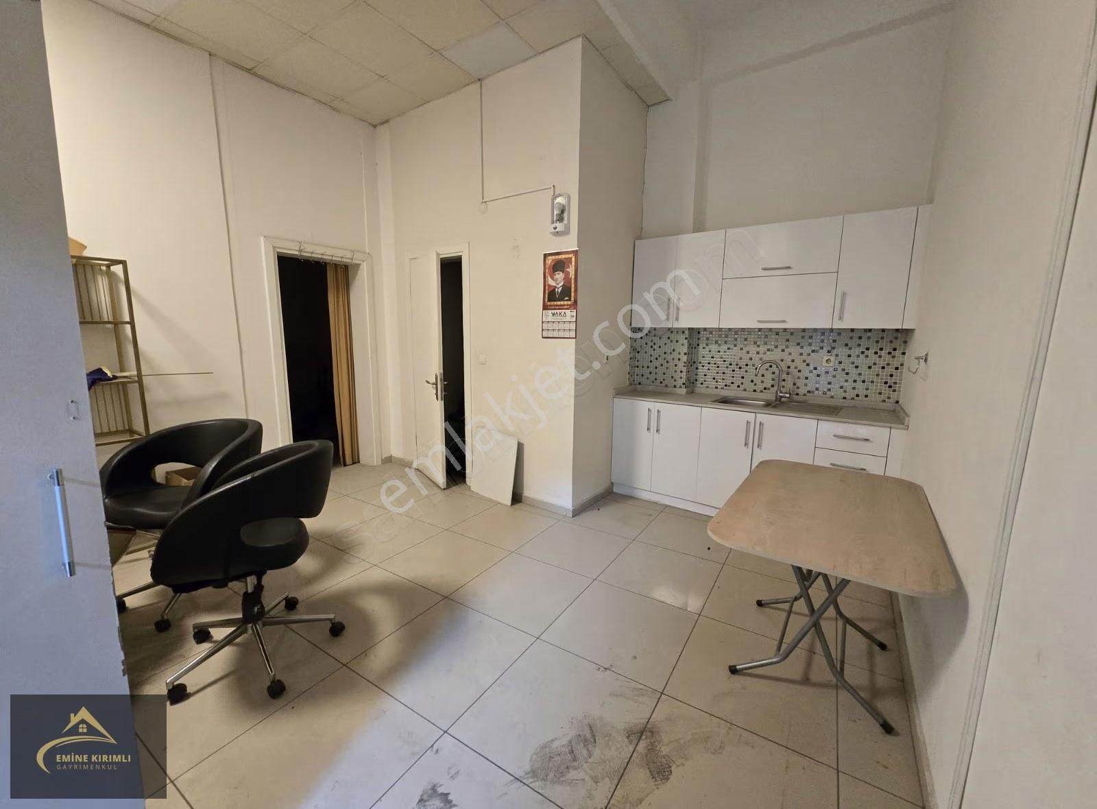 101 M2. 4 Bölüm. Tamamen Tadilatlı Ve Yeni Hazır Dükkan, Ofis Vb - Görsel 6