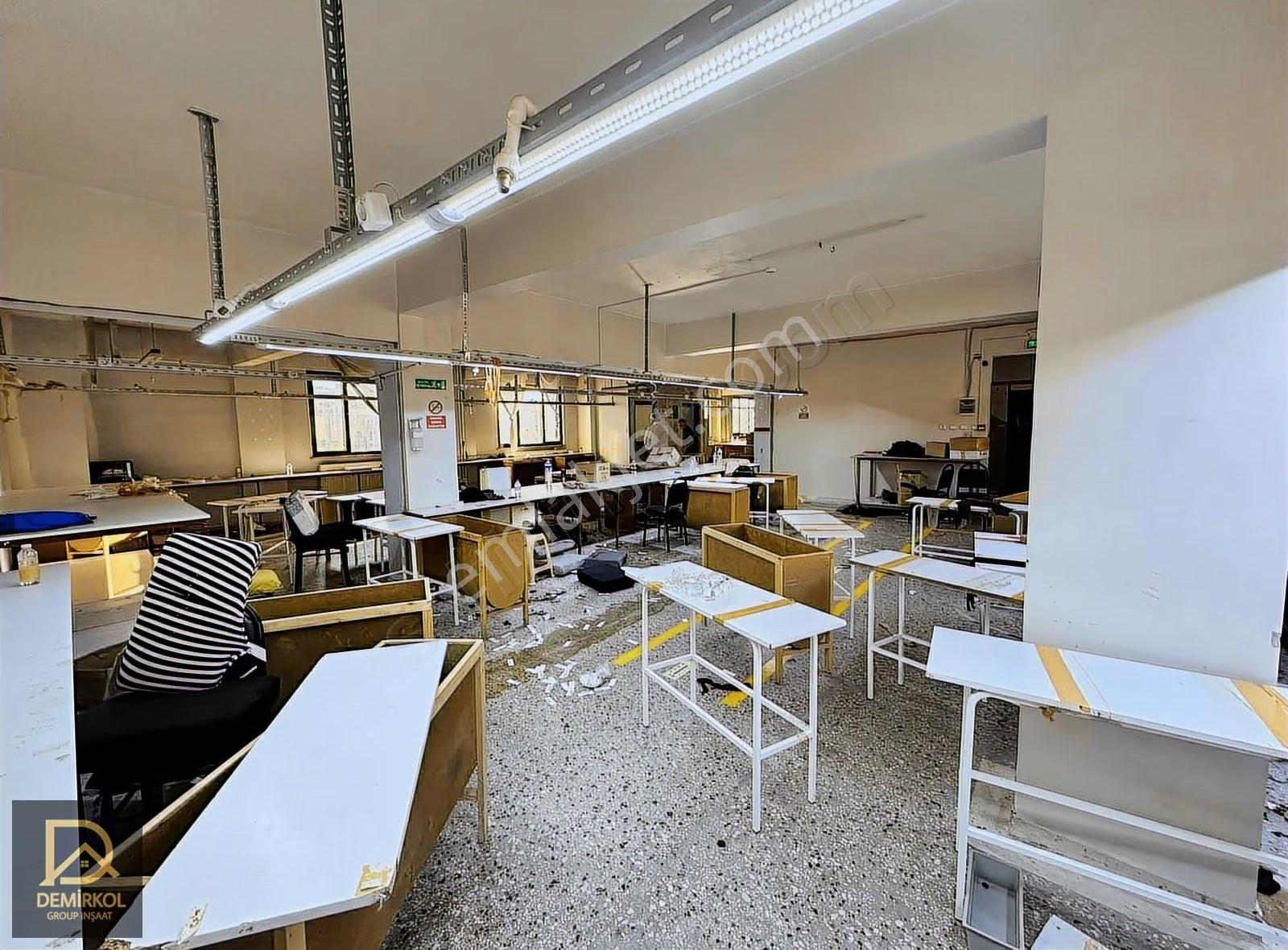 Demirkol İnşaat Yenibosnada İskanlı 300 M2 İş Hanı Katı Kiralık - Görsel 13